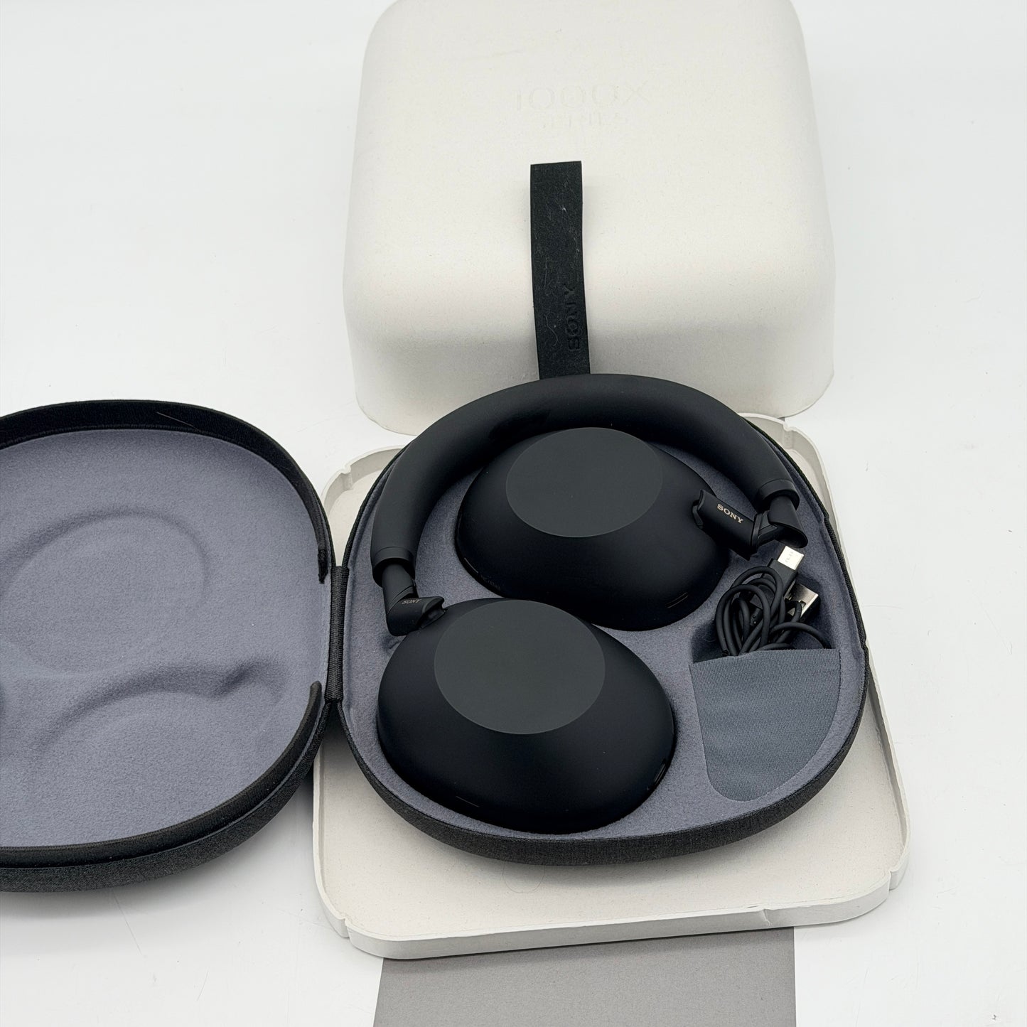Sony WH-1000XM6 Wireless Noise Canceling Over-Ear Headphones Black WH-1000XM6/B