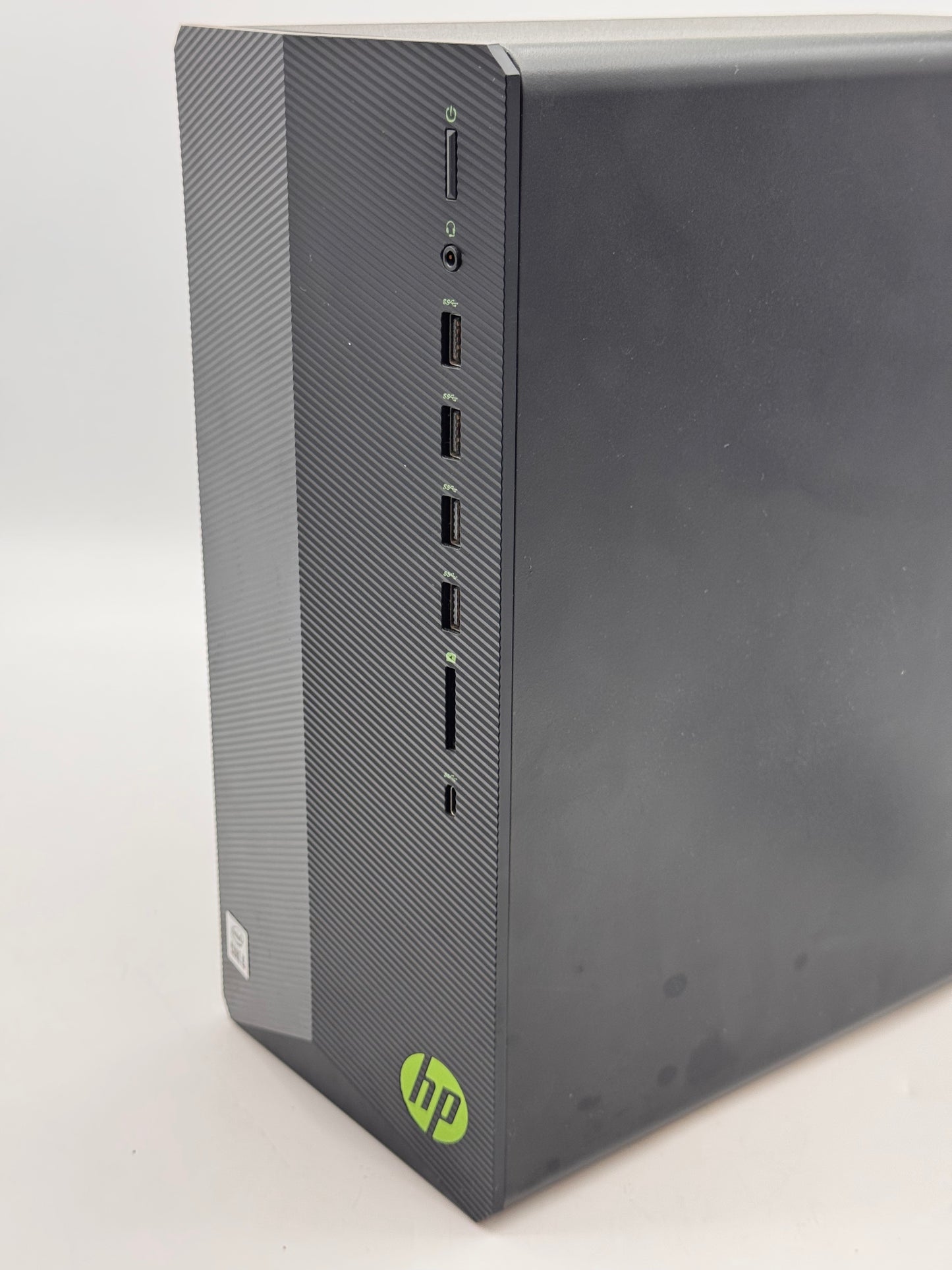 HP Pavilion Gaming Desktop TG01-1020 Intel Core i5-10400F GTX 1650 8GB 256GB SSD Black