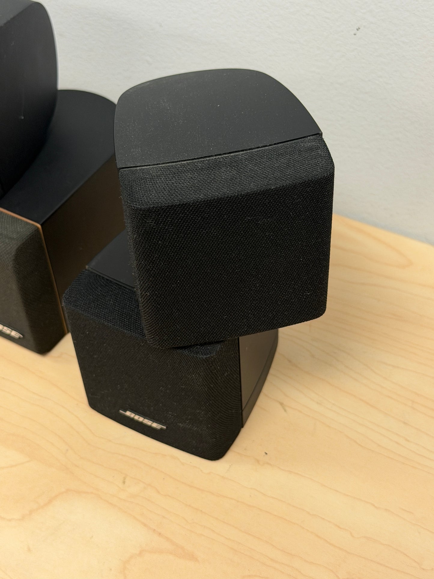 Bose Acoustimass Four Cube Shaped Speakers Works Surround Sound