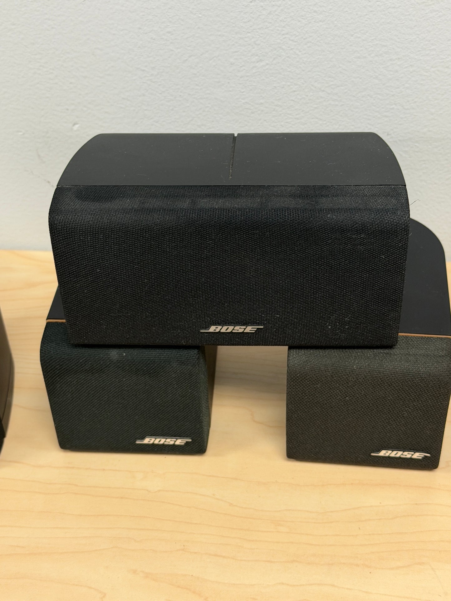 Bose Acoustimass Four Cube Shaped Speakers Works Surround Sound