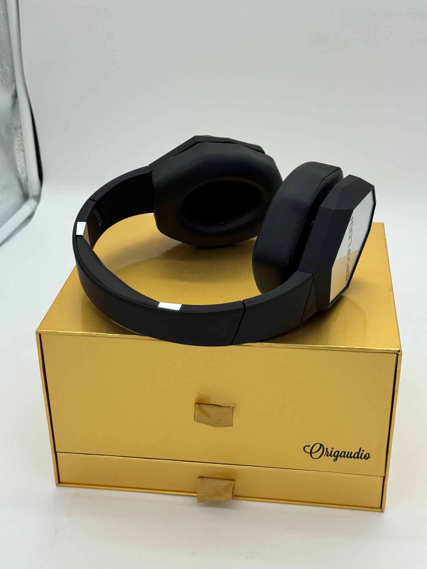 Wrapsody Bluetooth Wireless Headphones - Black - Used with Box