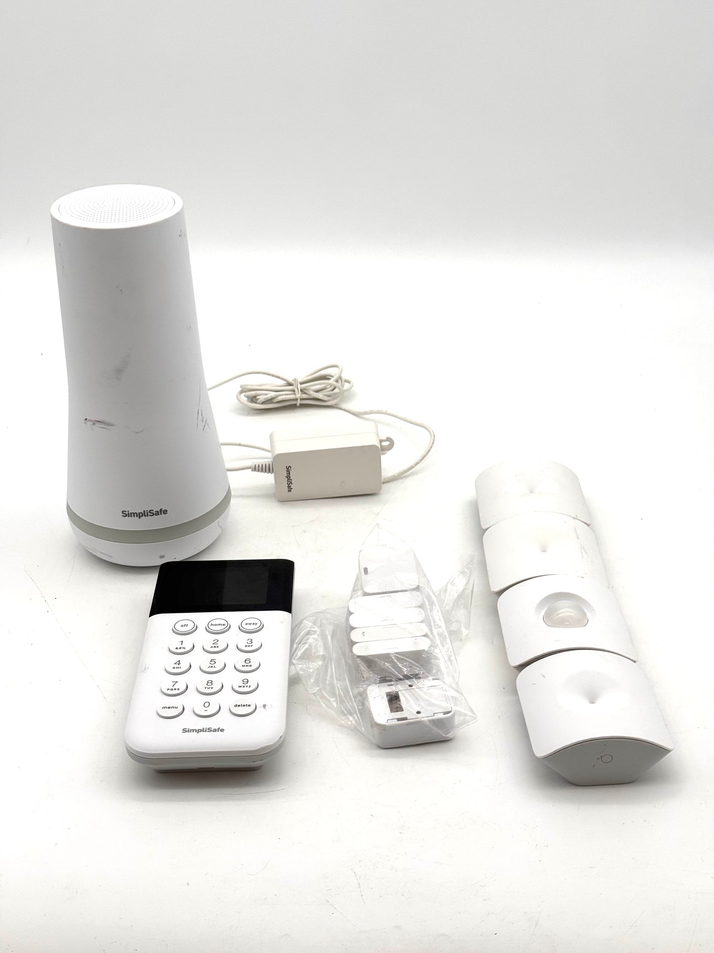Simplisafe Home Security System Bundle Base Station Keypad Motion Sensor Entry Sensors
