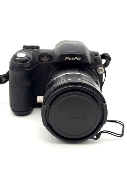Fujifilm FinePix S5100 4.0MP Digital Bridge Camera Black - Tested & Working