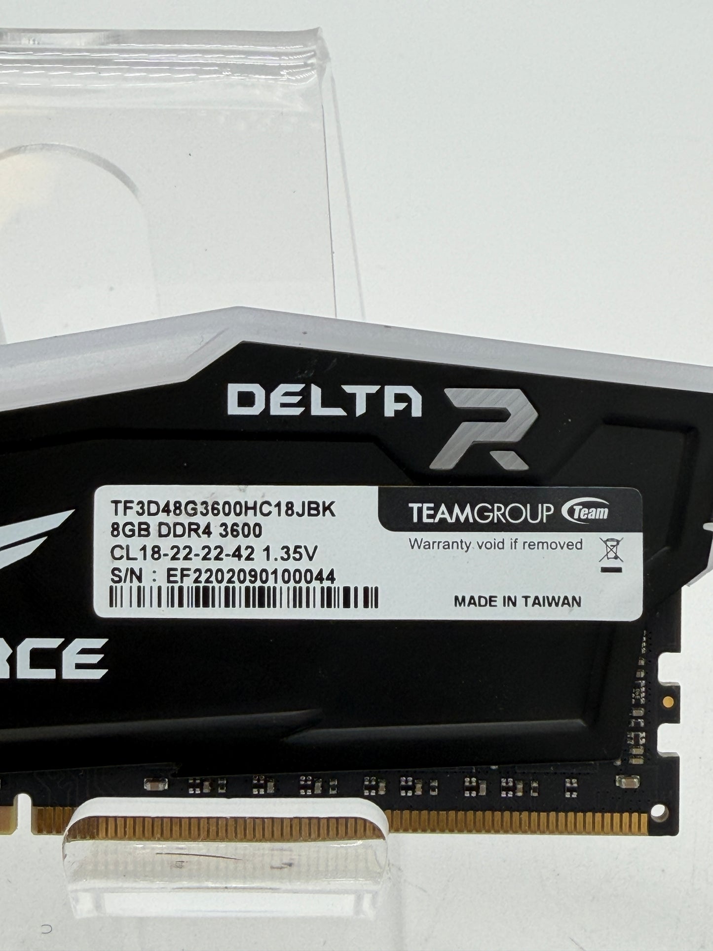 T-Force Delta RGB DDR4 Desktop Memory Module 16GB (2x8GB) 3600MHz CL16 - Used