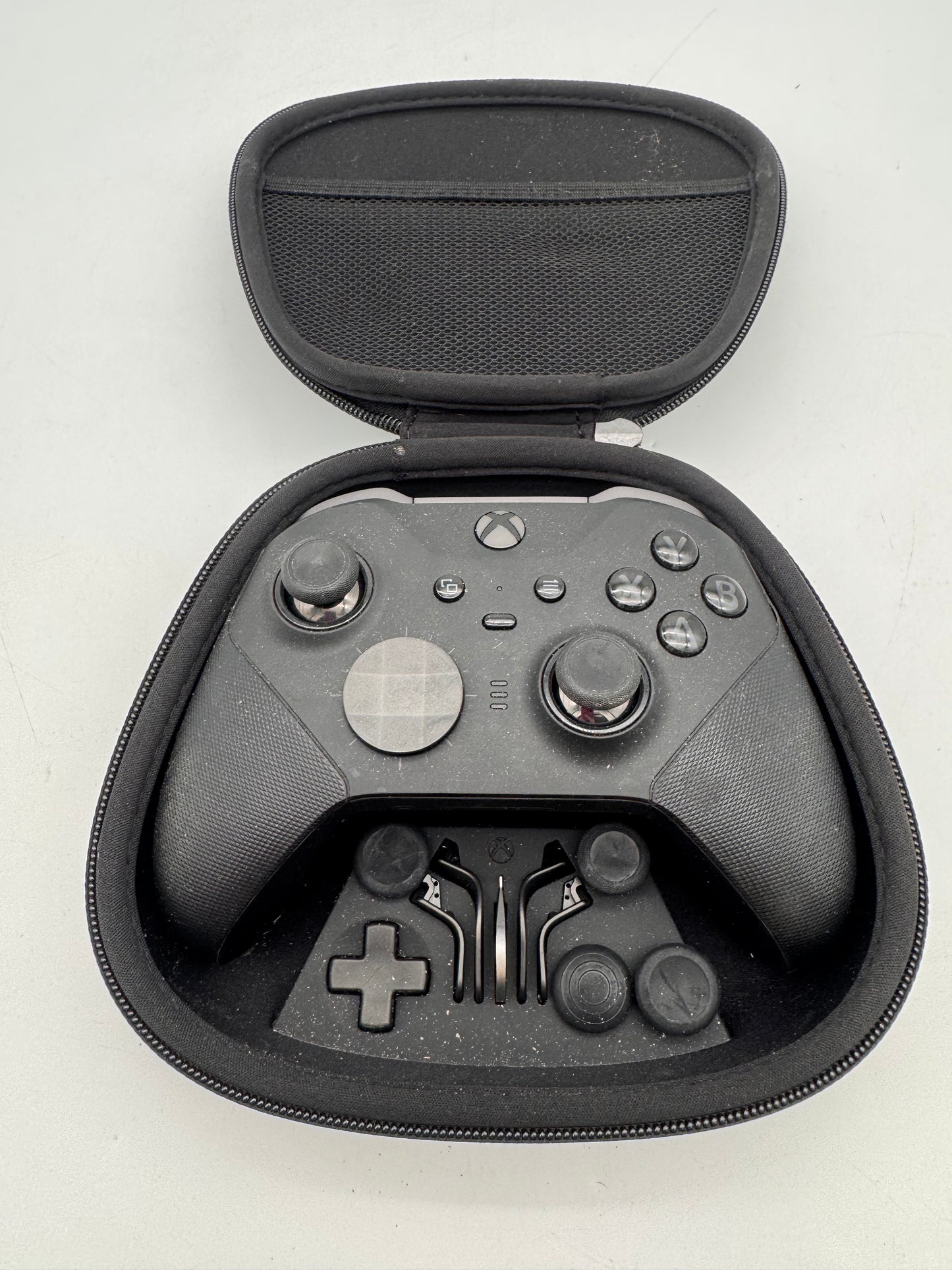 Microsoft Xbox Elite Series 2 Wireless Controller Black w/ Case Paddles TESTED