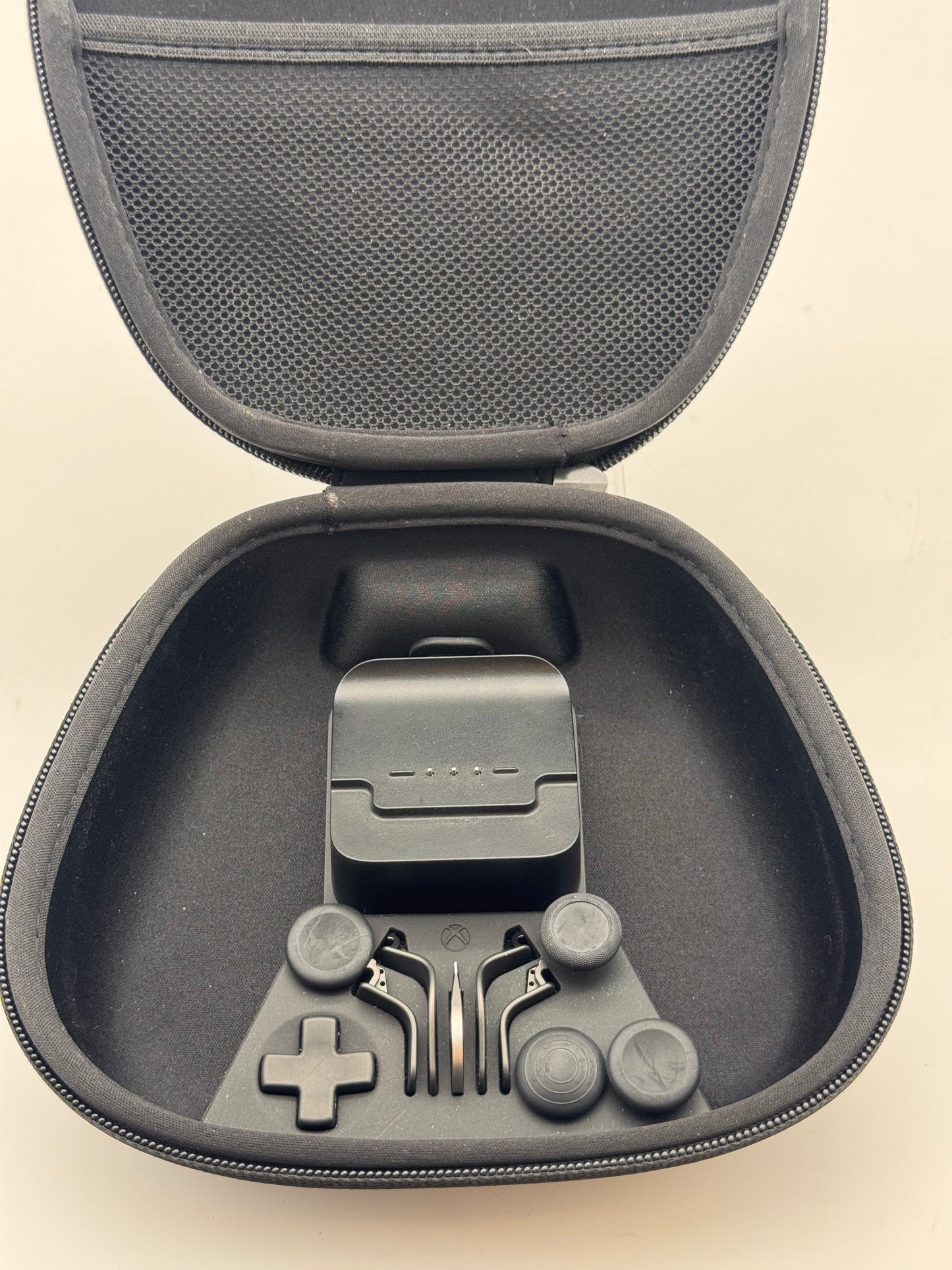 Microsoft Xbox Elite Series 2 Wireless Controller Black w/ Case Paddles TESTED