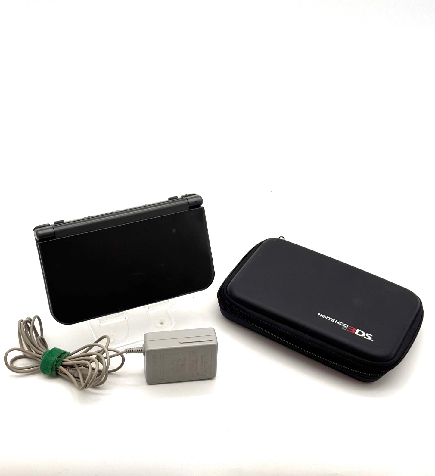 Nintendo New 3DS XL (RED-001) 2014 Handheld Console