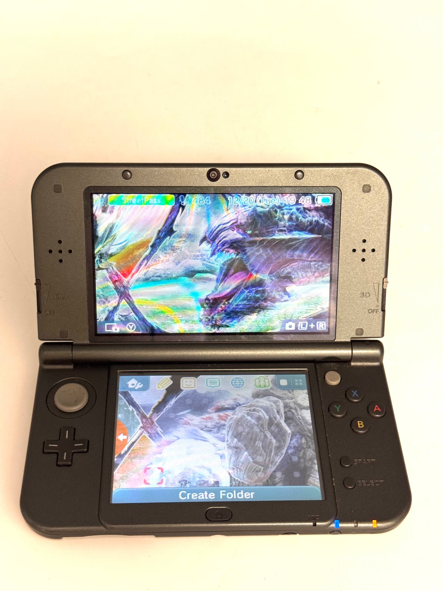 Nintendo New 3DS XL (RED-001) 2014 Handheld Console