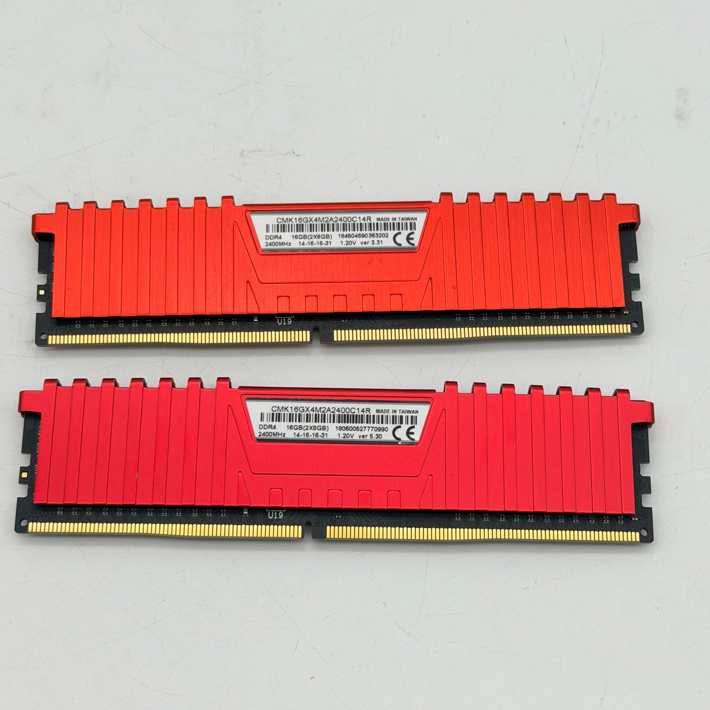 Corsair Vengeance LPX 16GB (2x8GB) DDR4 2400MHz C14 Desktop RAM Kit Red Tested