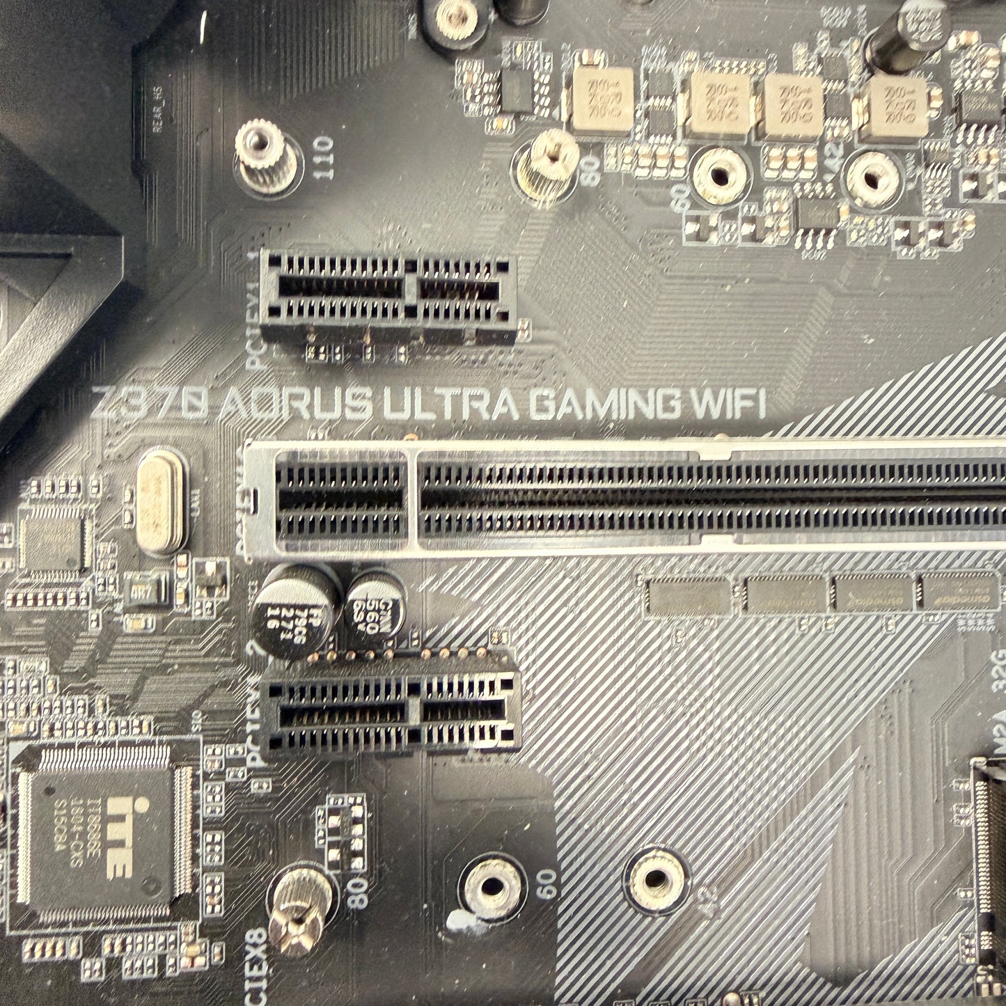 Gigabyte Z370 AORUS Ultra Gaming WIFI LGA 1151 ATX Intel Motherboard - New No Box