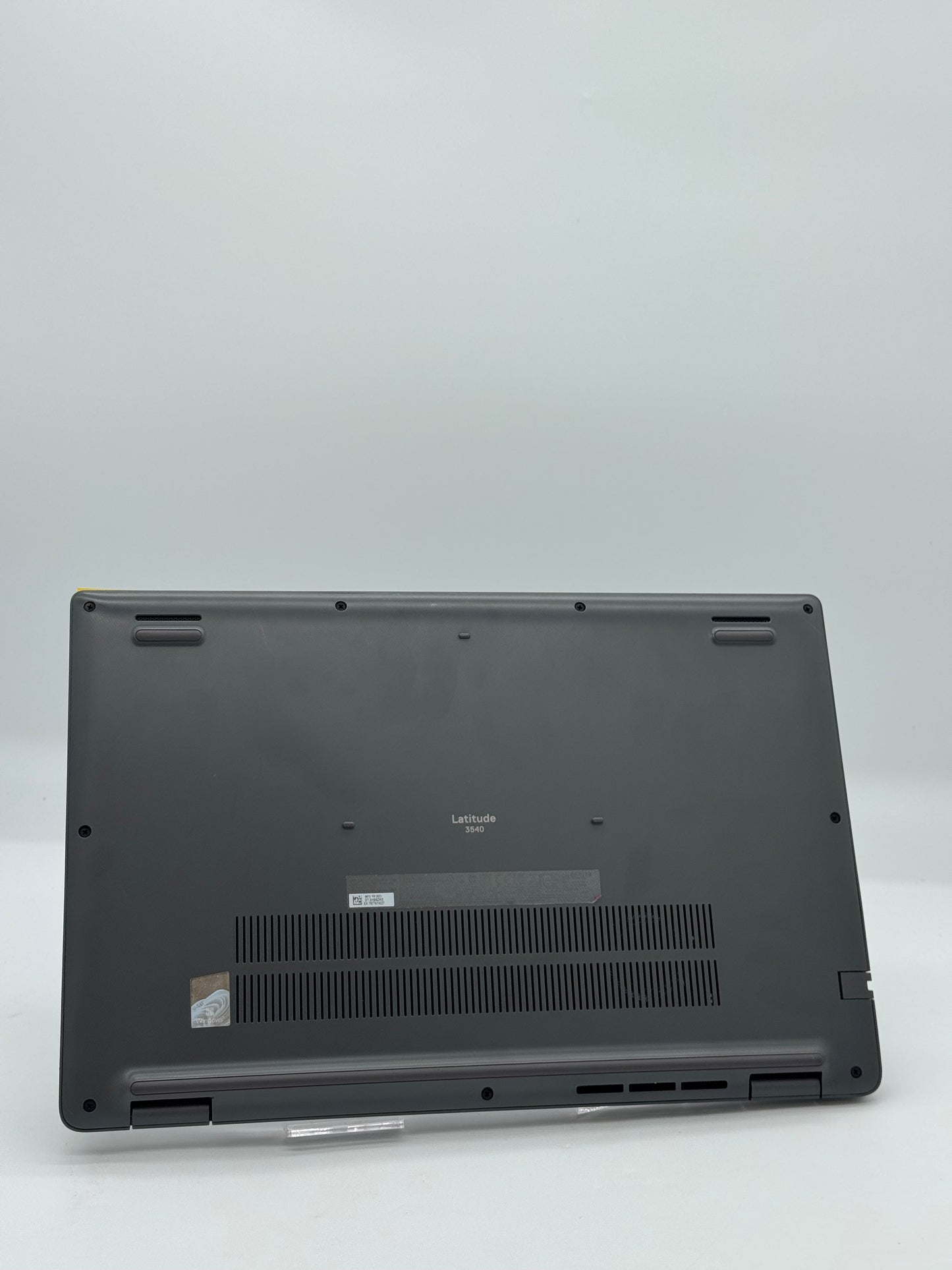 Dell Latitude 3540 Laptop - Core i7, 16GB RAM, 512GB SSD, Gray