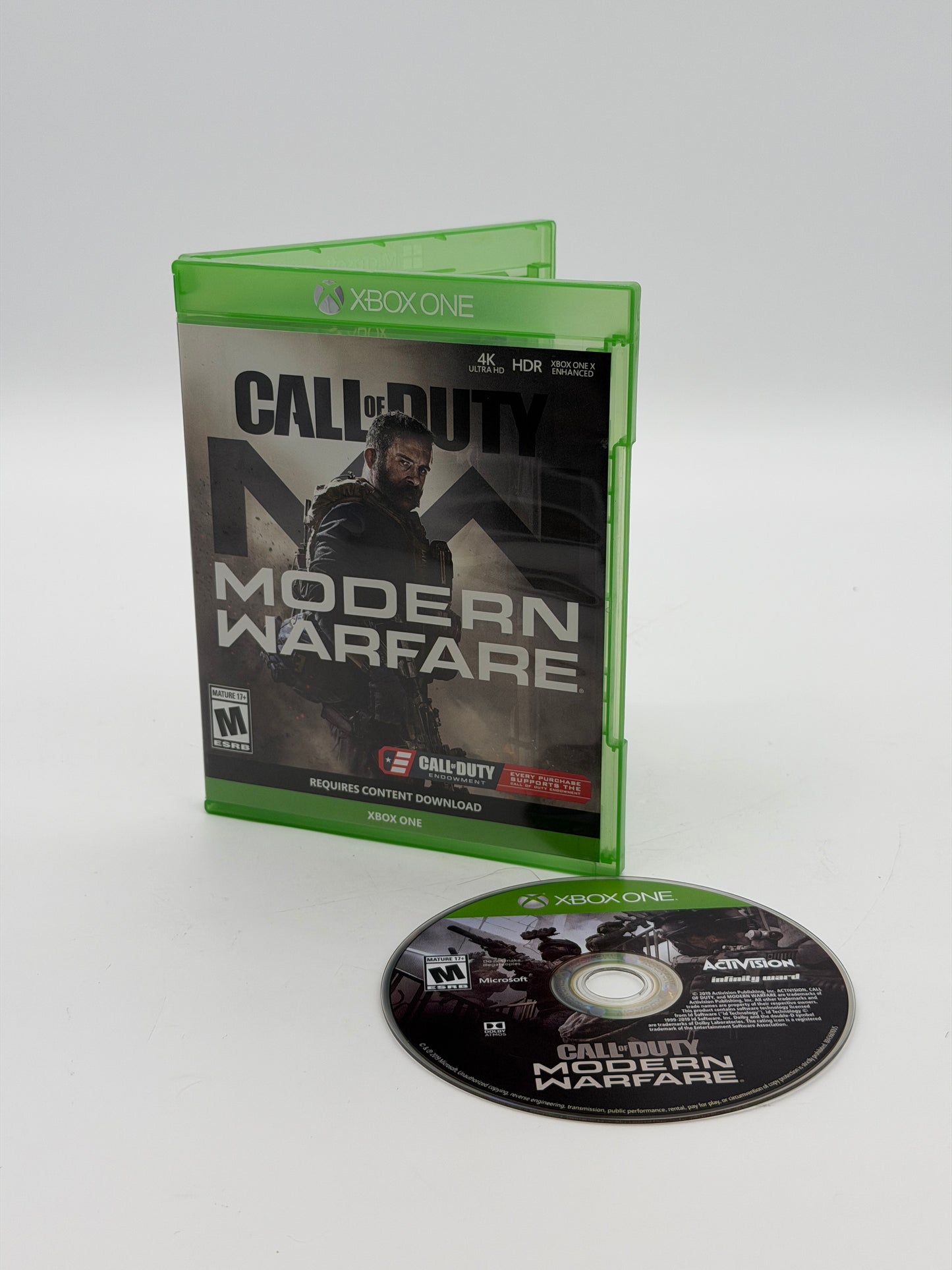 Xbox One Call of Duty: Modern Warfare with Box
