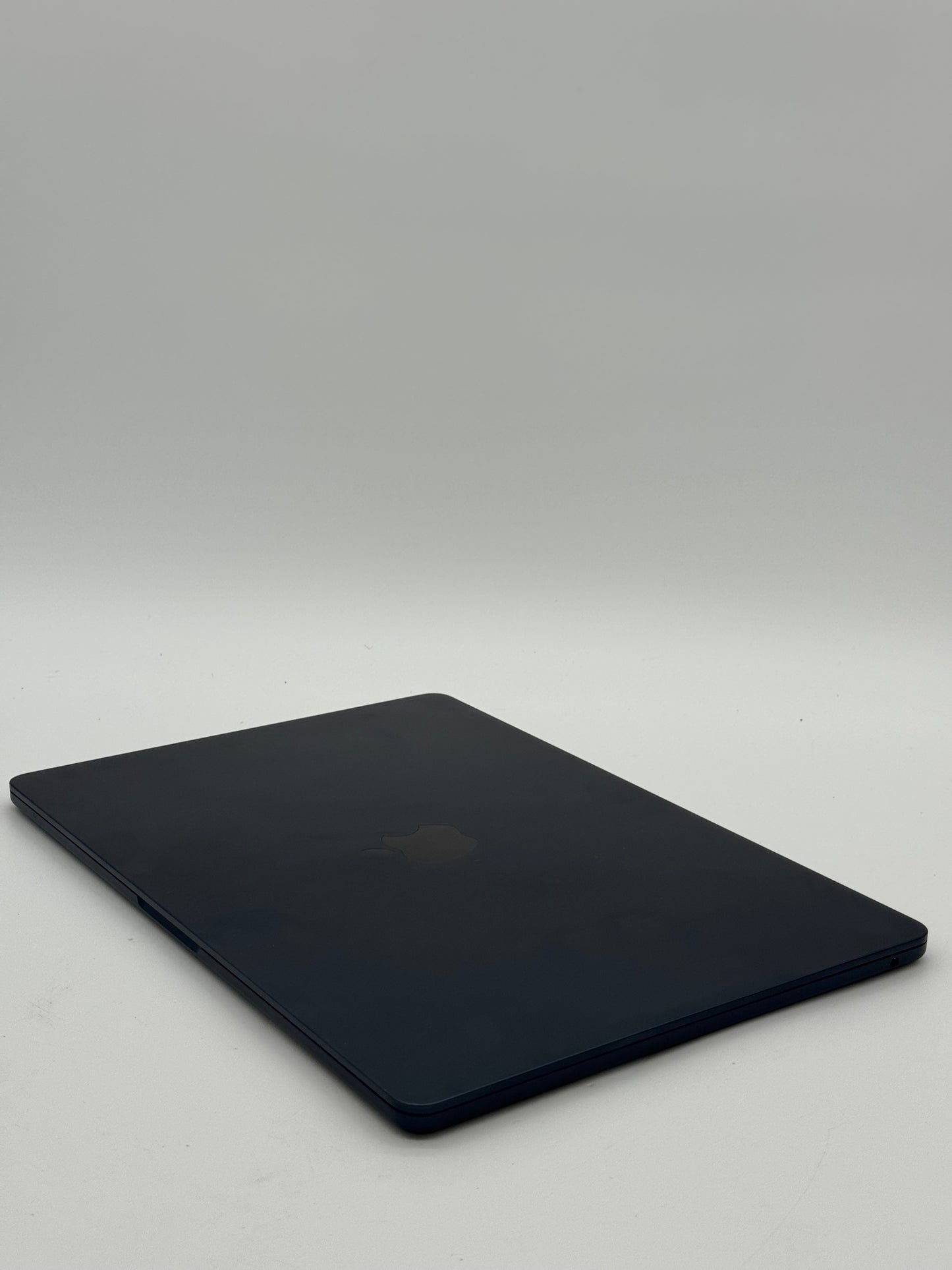 Apple MacBook Air 15" M3 A3114 (2024) - Used - Blue - 256GB SSD