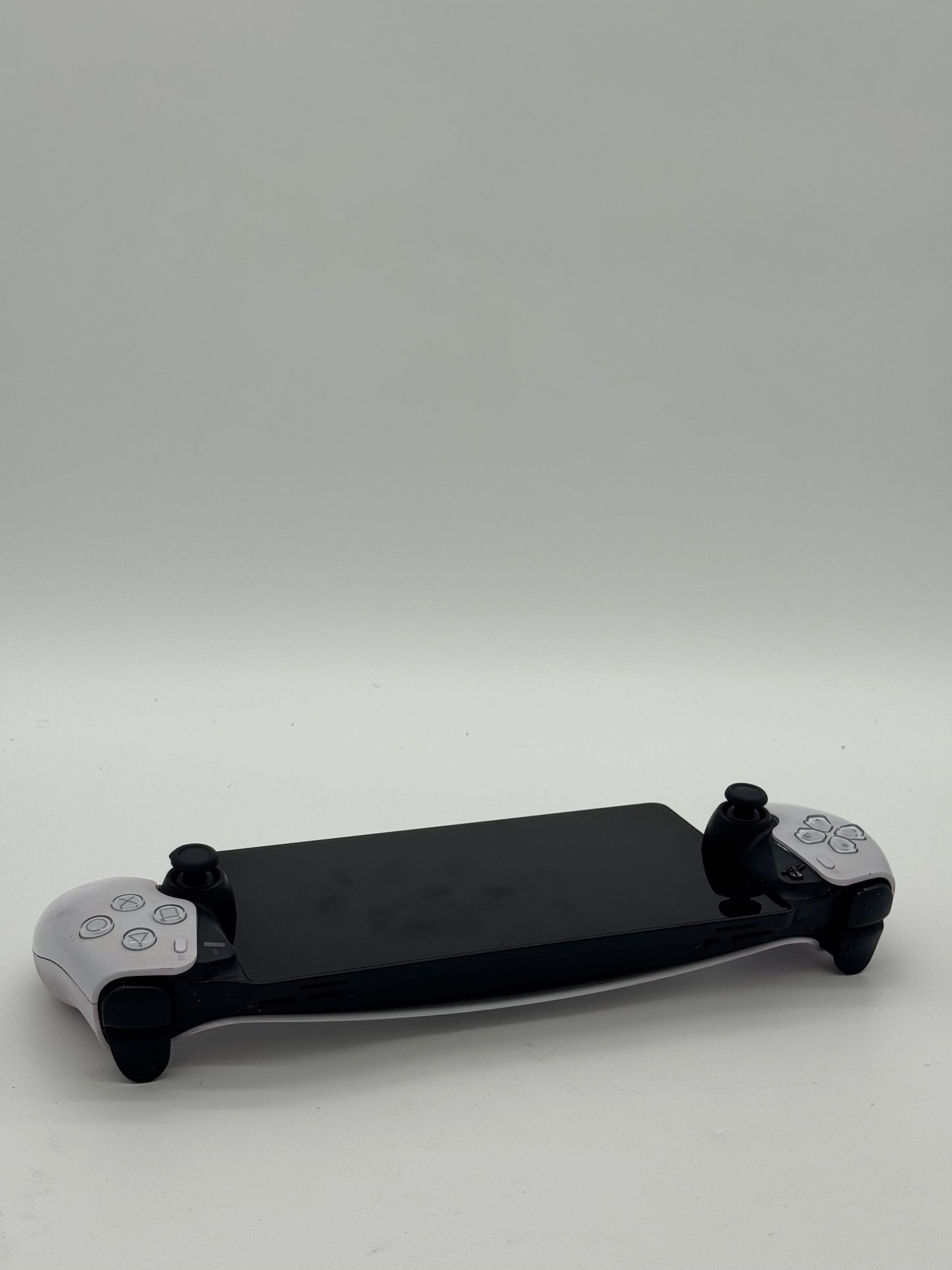 Used Sony PlayStation Portal (CFI-Y1001) – 2024 - White