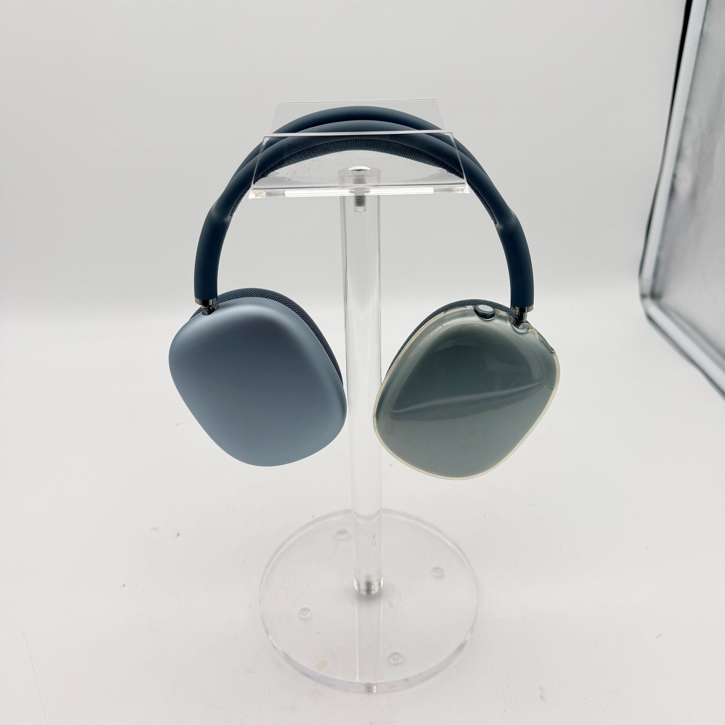 Apple AirPods Max 2024 USB-C Blue Over-Ear Headphones A3184 Genuine - TESTED