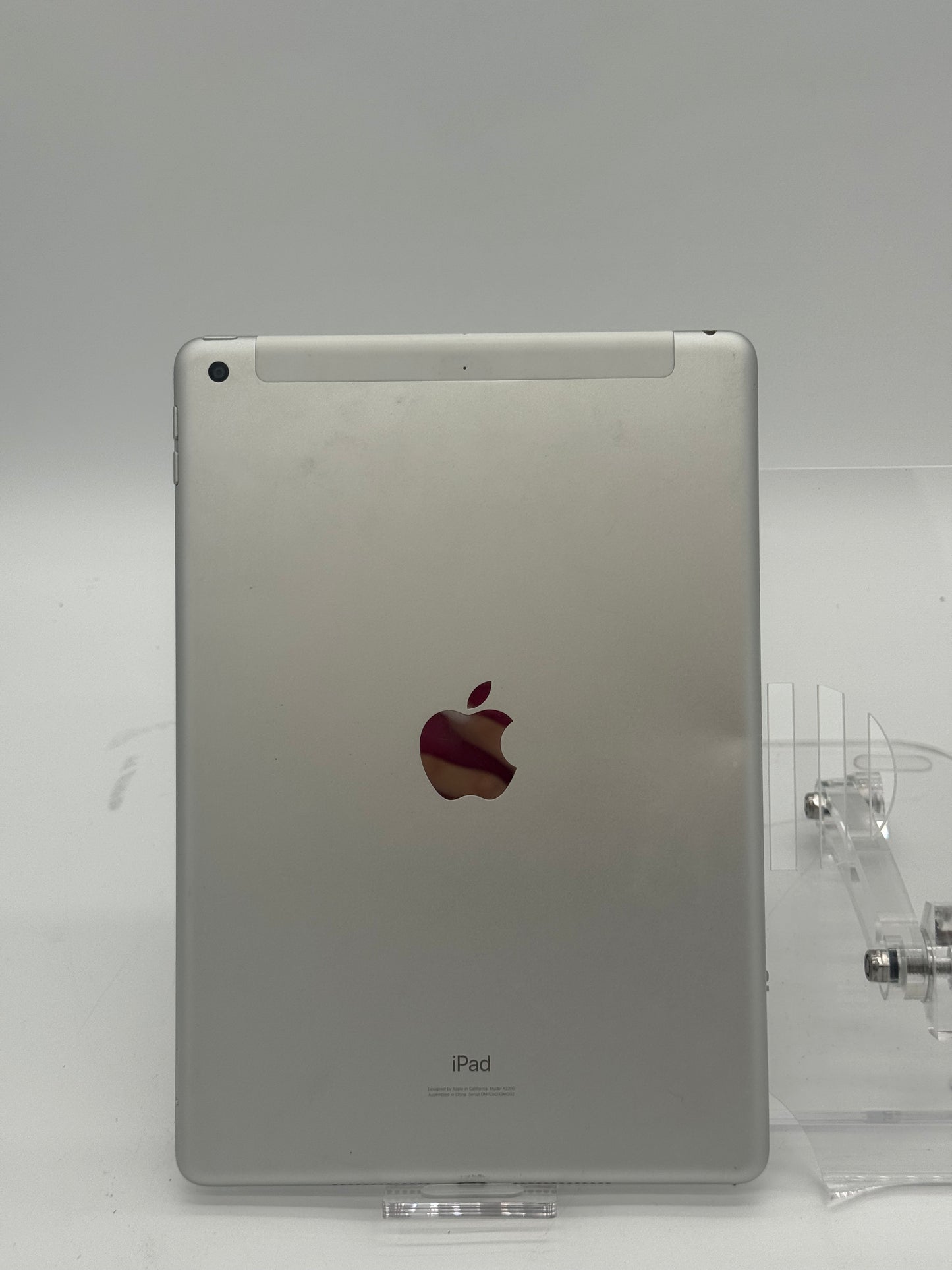 Apple iPad (7th Gen) A2200 Gray
