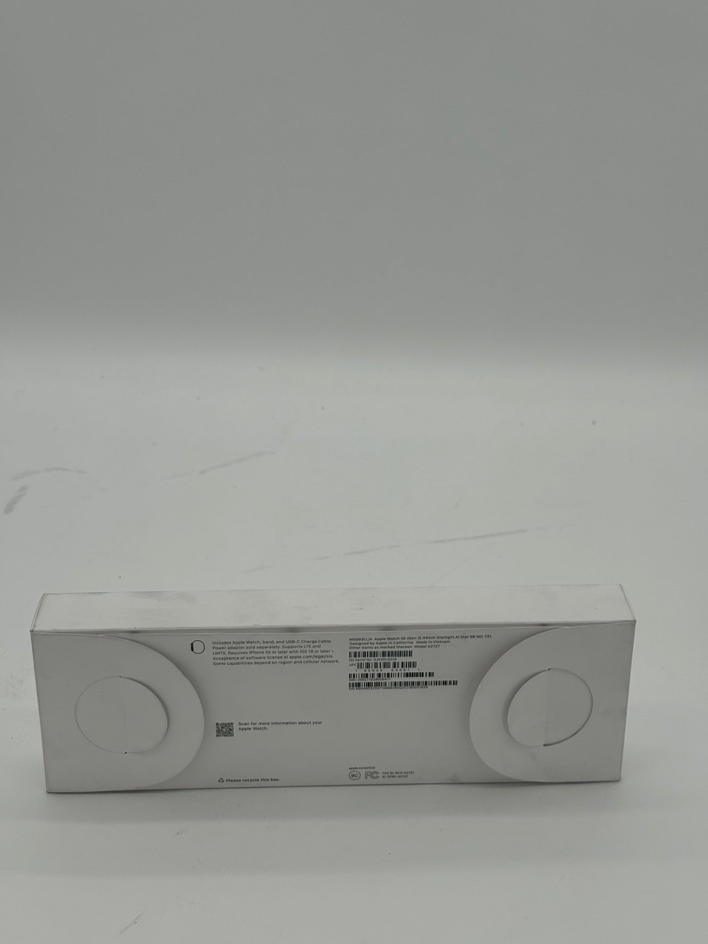 Apple Watch SE 2nd Gen 44MM Aluminum Starlight Sport Band MXG83LL/A | GPS Only | M/L