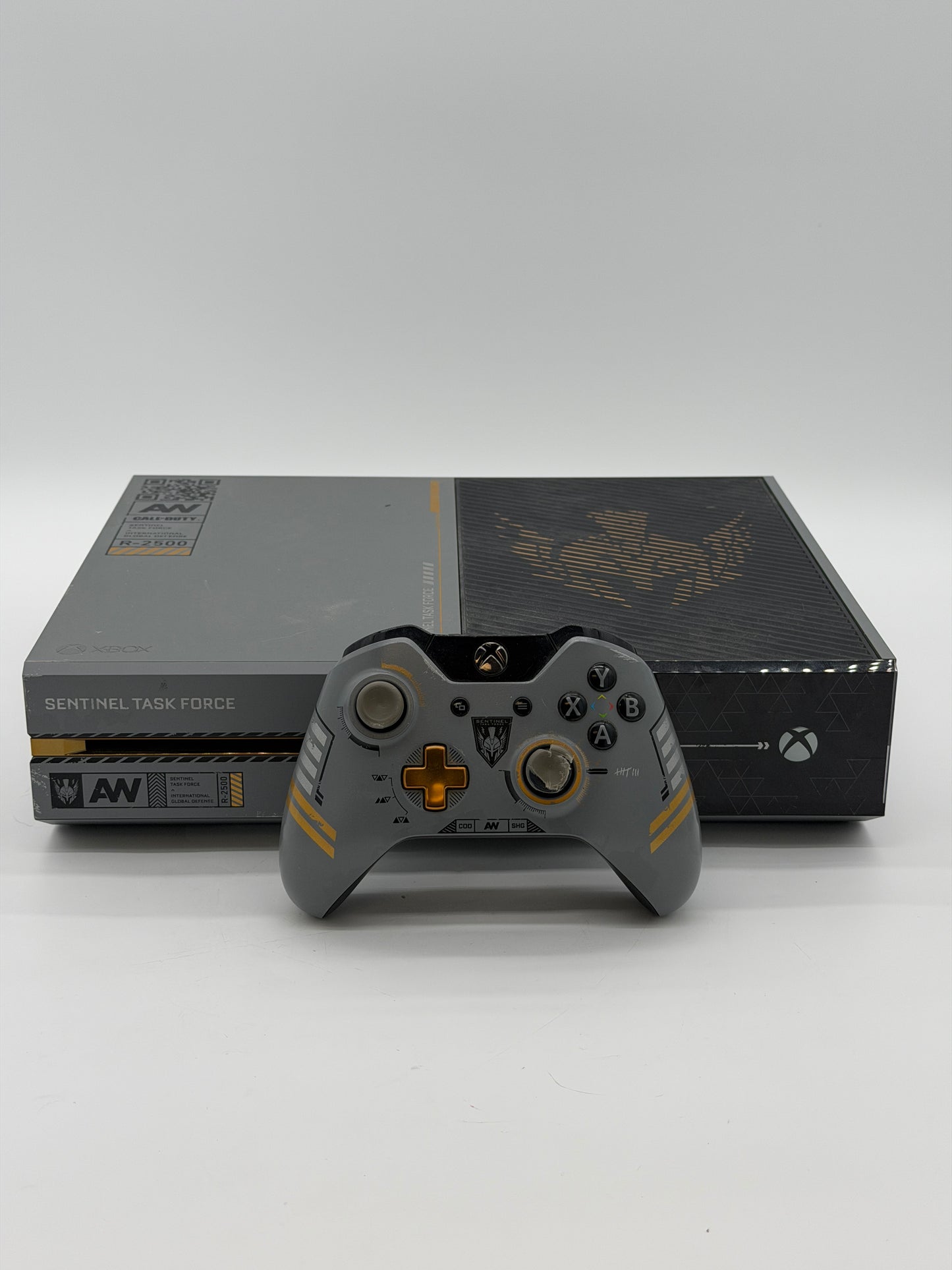 Microsoft Xbox One 1TB Console Call of Duty Advanced Warfare Edition 1540 - Used