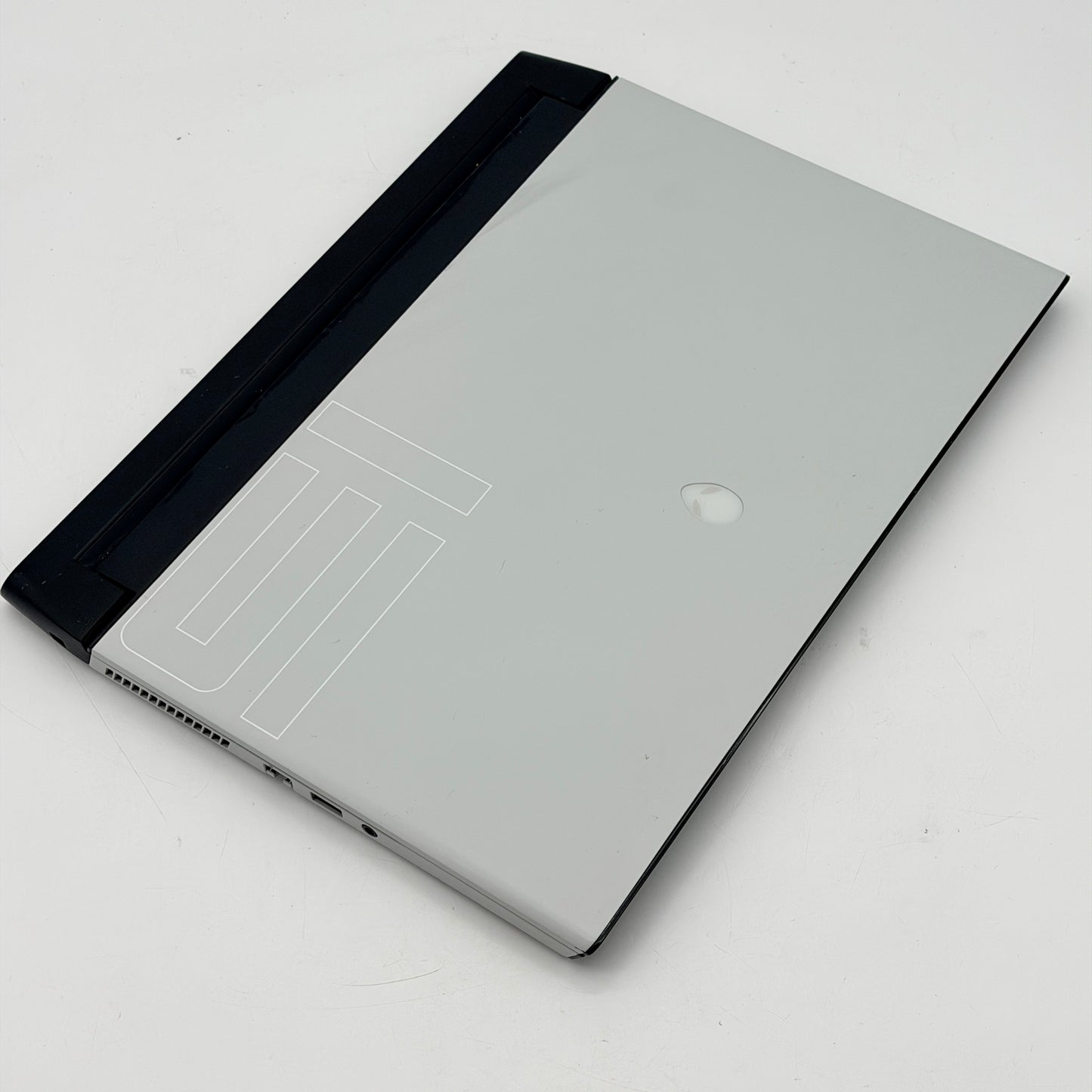 Alienware m15 R3 2020 Gaming Laptop 16-inch i7 16GB RAM 2TB NVMe SSD RTX 2070