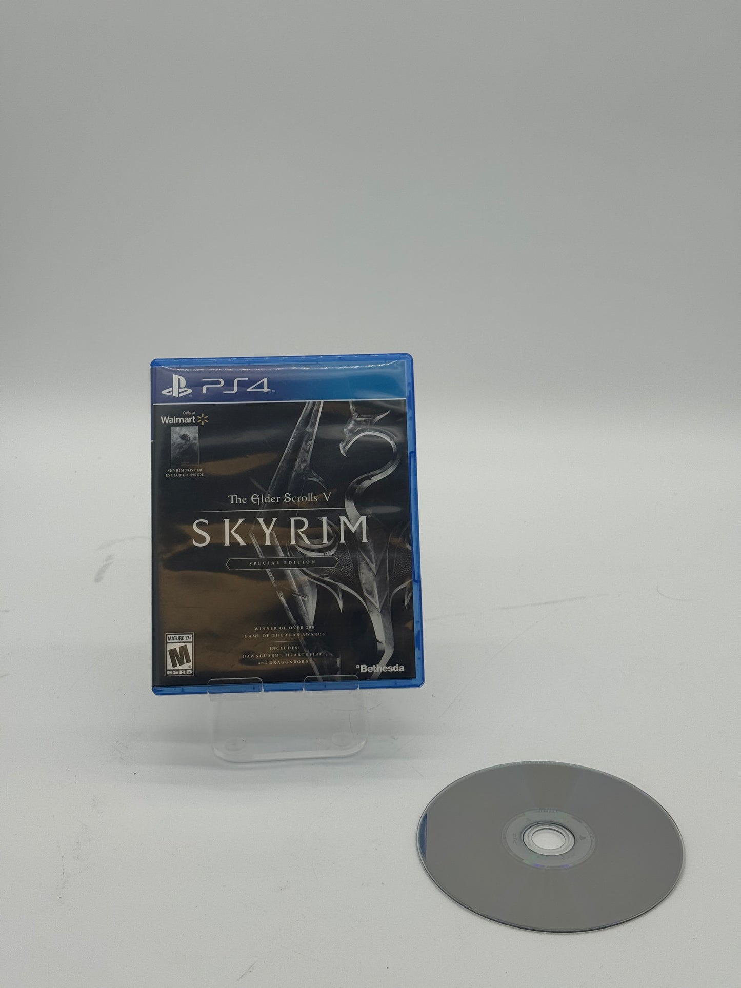Playstation 4 Elder Scrolls V: Skyrim Special Edition - Used with Box