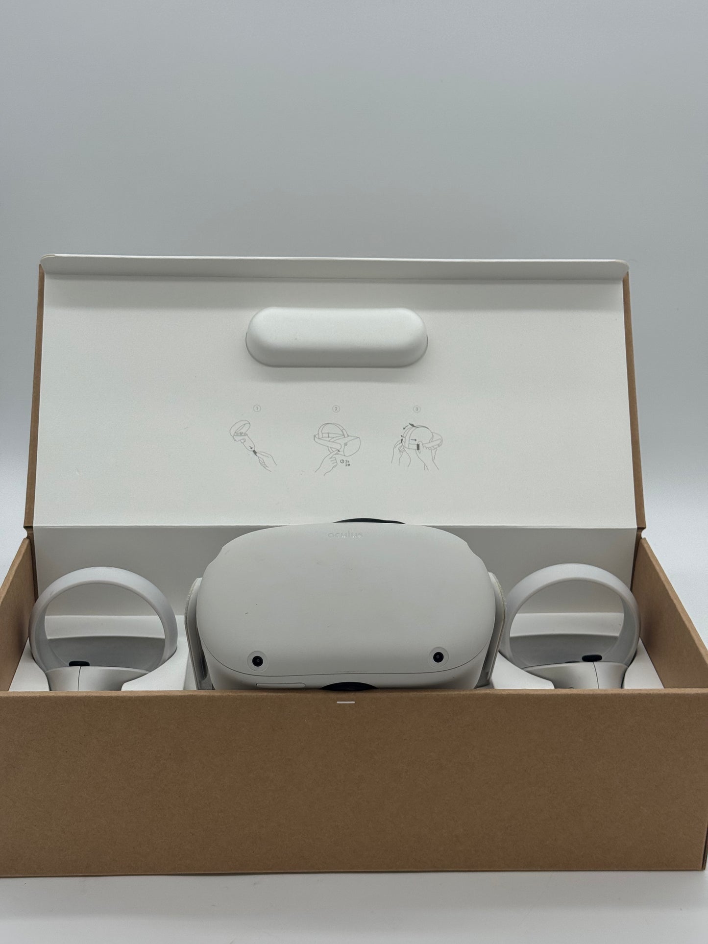 Oculus Quest 2 Video Game System - 128GB - Used - A - White