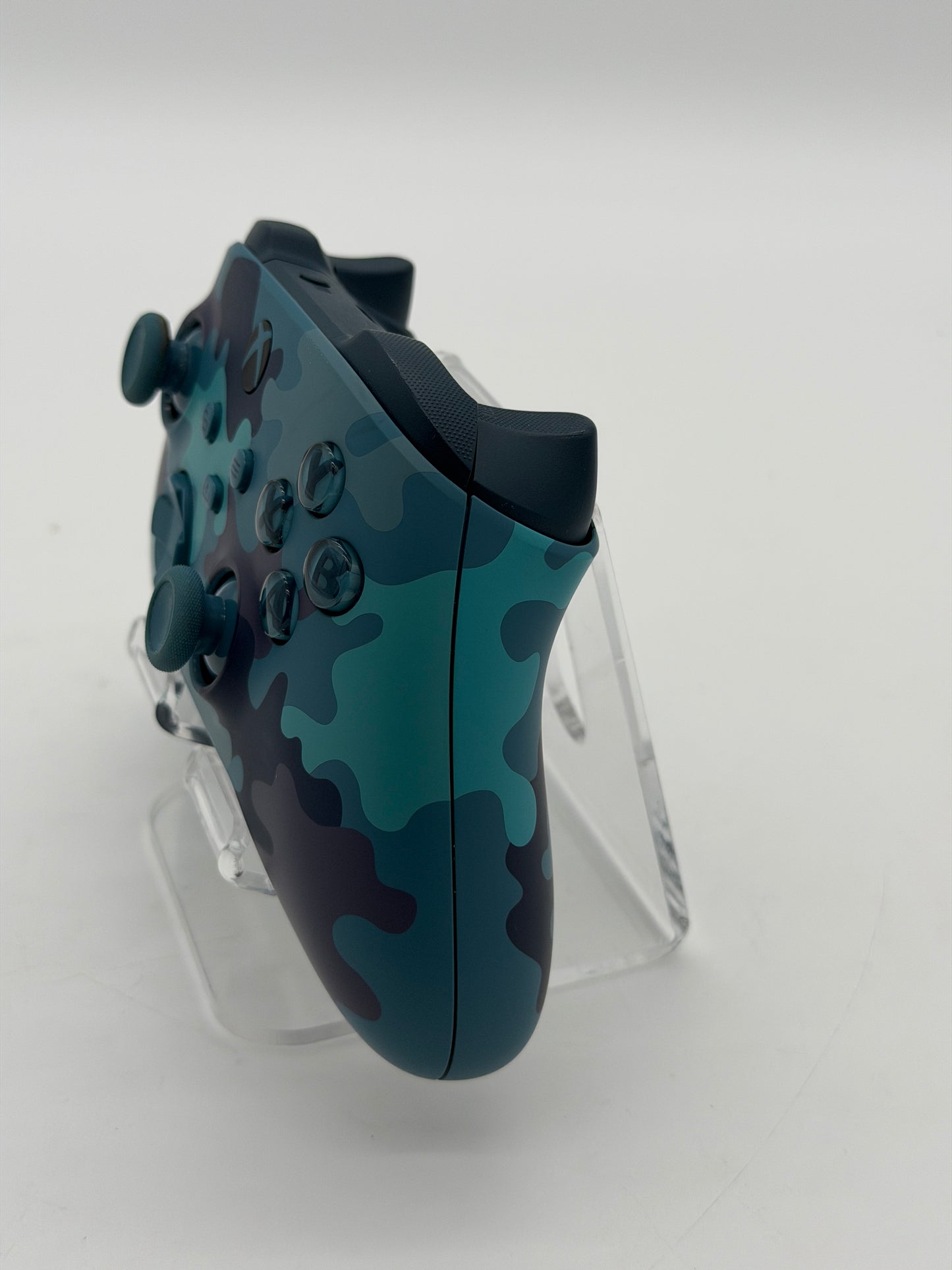 Microsoft Xbox Series X|S Wireless Controller - Multi-Colored