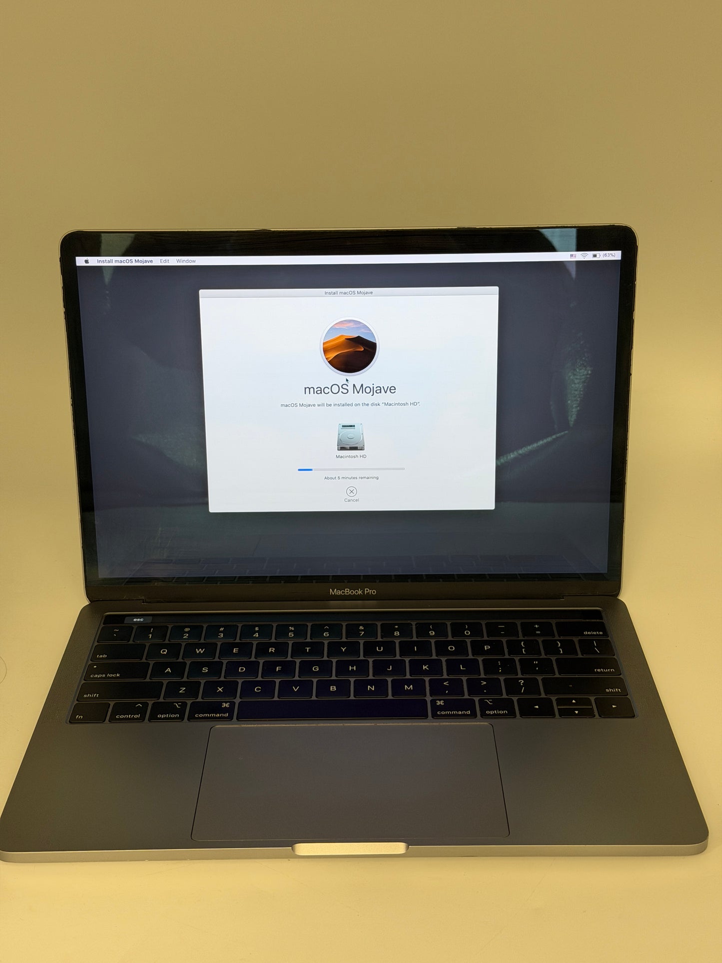 Apple MacBook Pro 13" A1989 2018 - i7 2.6GHz, 16GB RAM, 256GB SSD - Space Gray