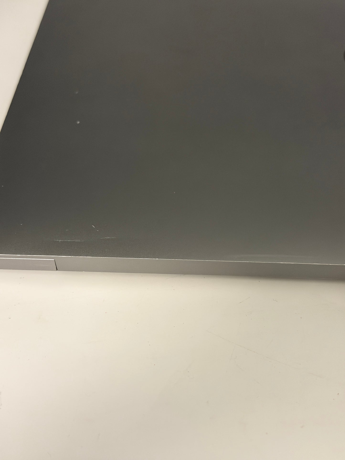 Apple MacBook Pro 13" A1989 2018 - i7 2.6GHz, 16GB RAM, 256GB SSD - Space Gray