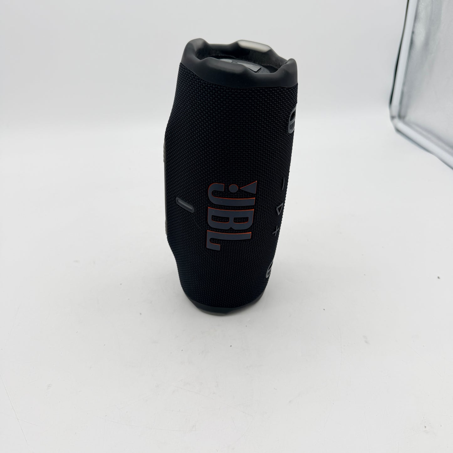 JBL Charge 6 Portable Bluetooth Speaker