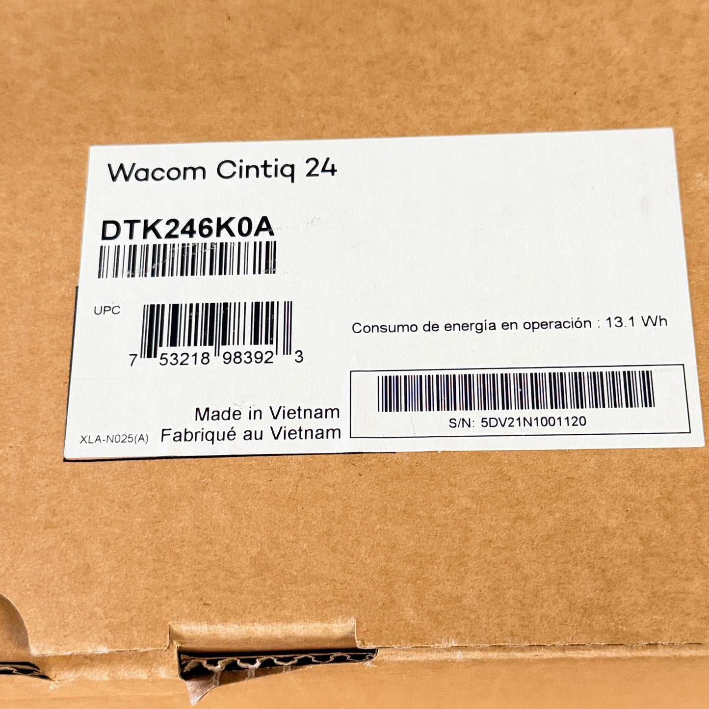 Wacom Cintiq 24 Pro 4K Drawing Monitor New Open Box DTK246K0A