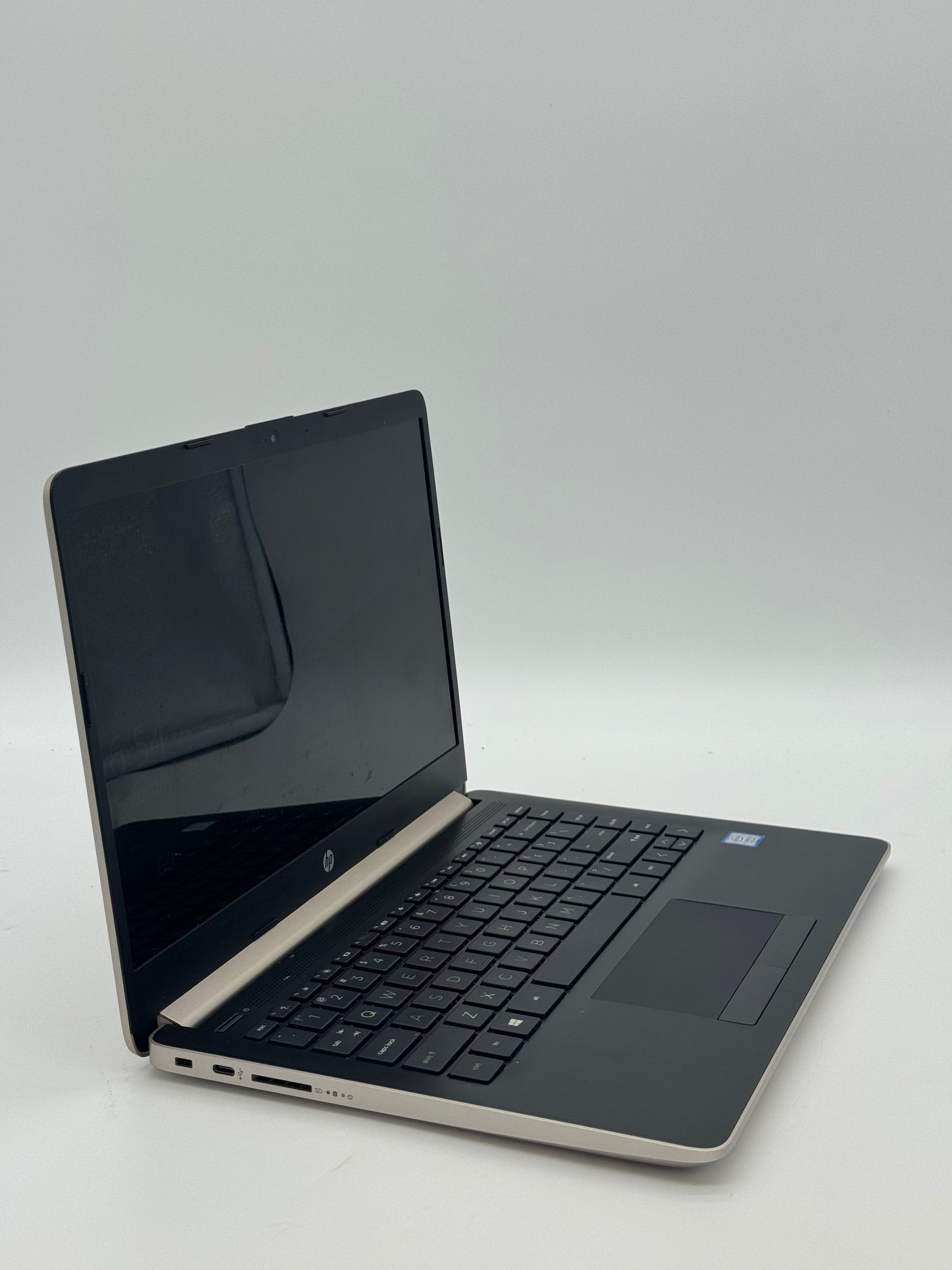 HP 14-cf0xxx Laptop - Used - A - Core i3 128GB 8GB RAM Gray