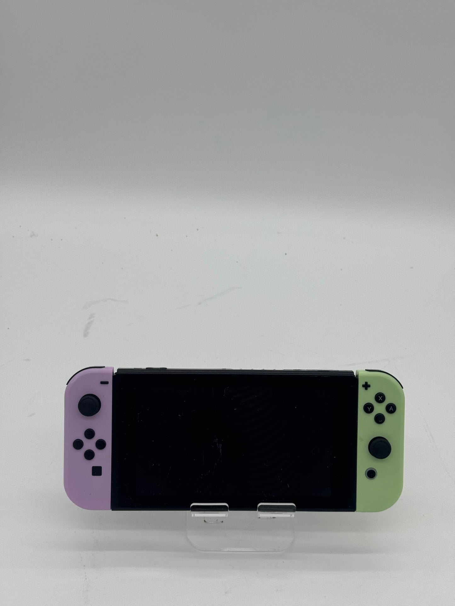 Used Nintendo Switch v1 Video Game Console HAC-001 - Multi-Colored