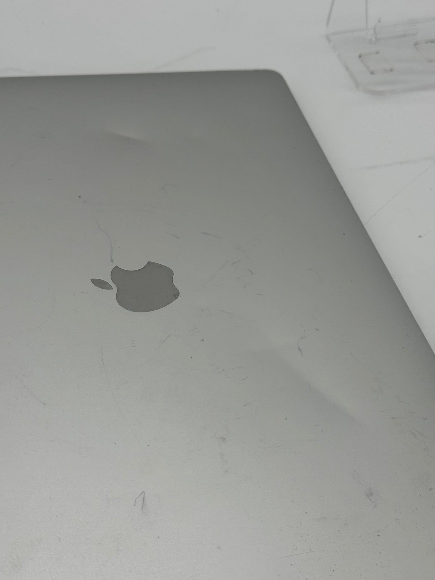 Apple Macbook Pro 16" A2141 2019 - Gray - 512GB Core i7 Laptop NO CHARGER