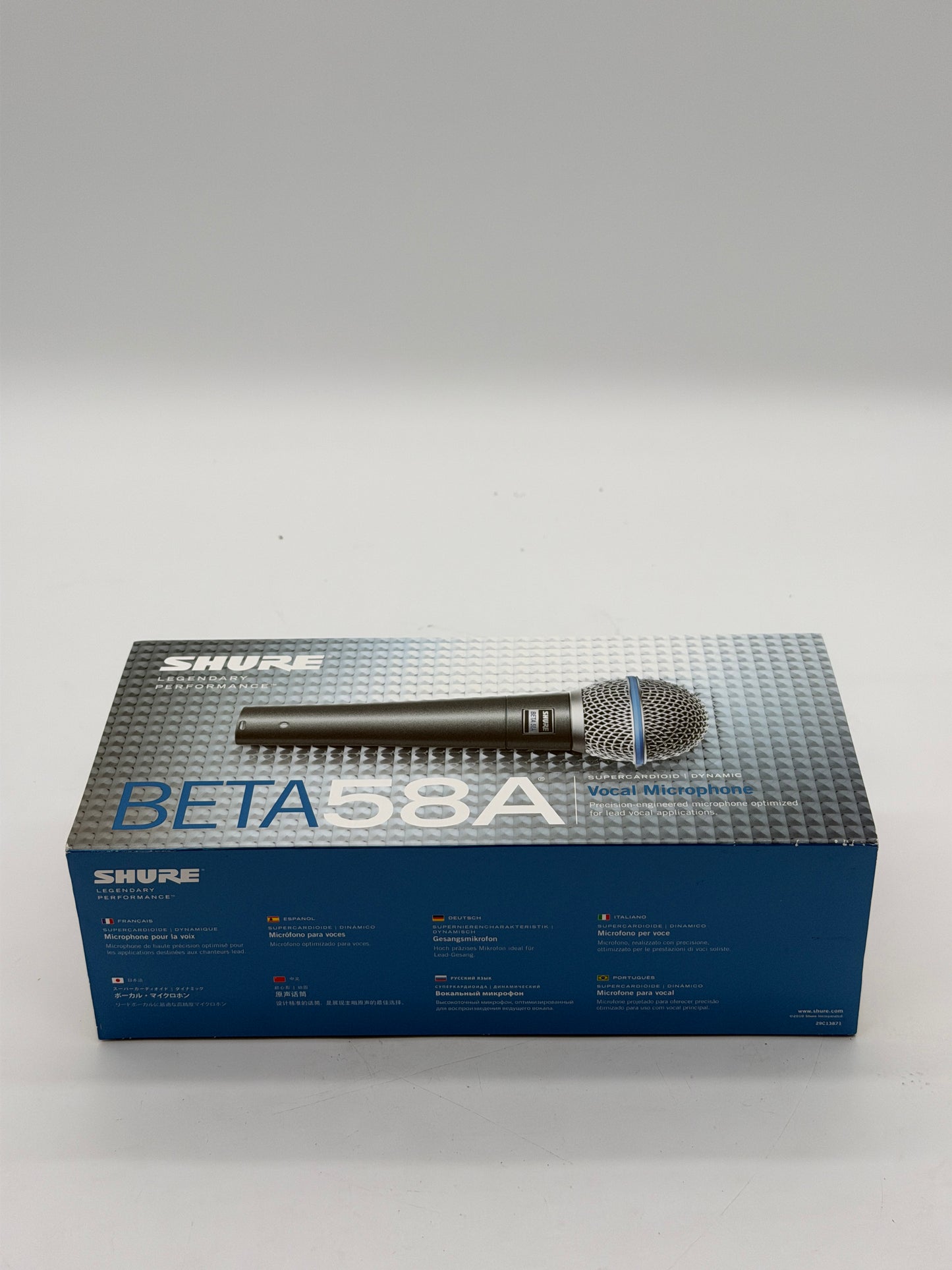 AUTHENTIC Shure BETA 58A Supercardioid Dynamic Vocal Microphone comes W / mount