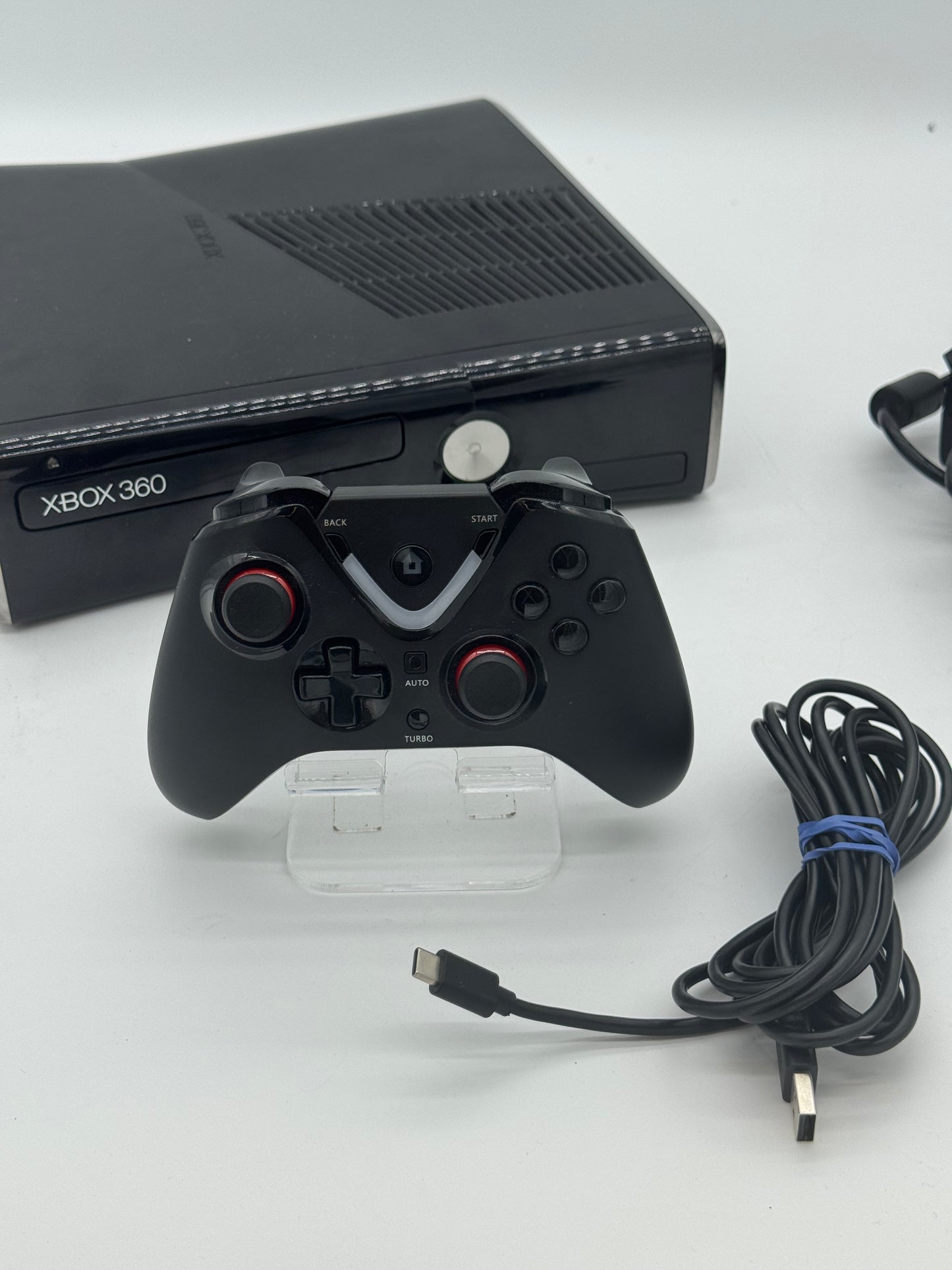 Microsoft Xbox 360 Video Game System 4GB Black Console with Controller