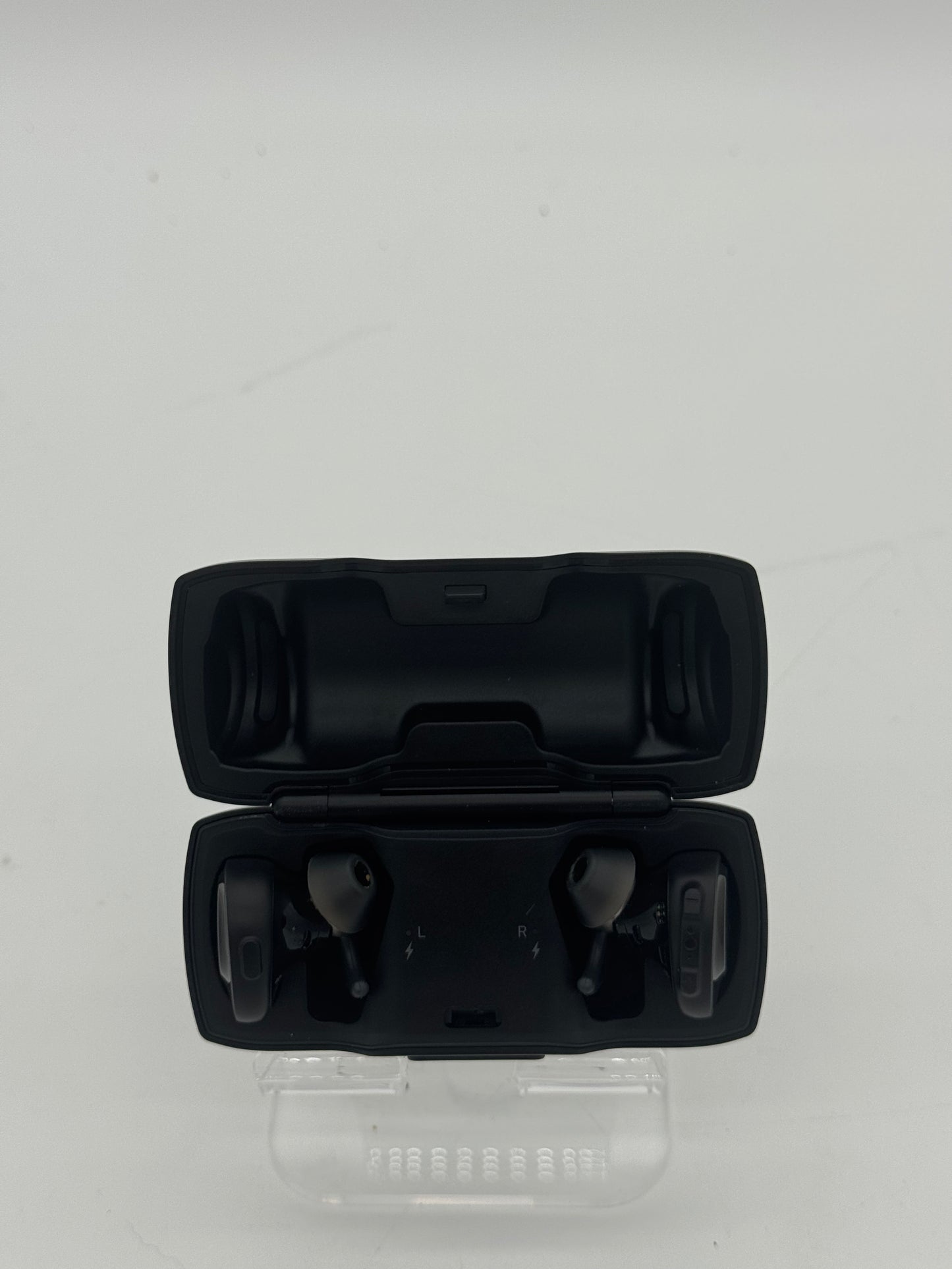 Bose SoundsSport Wireless in Ear Black Headphones with Carrying Case