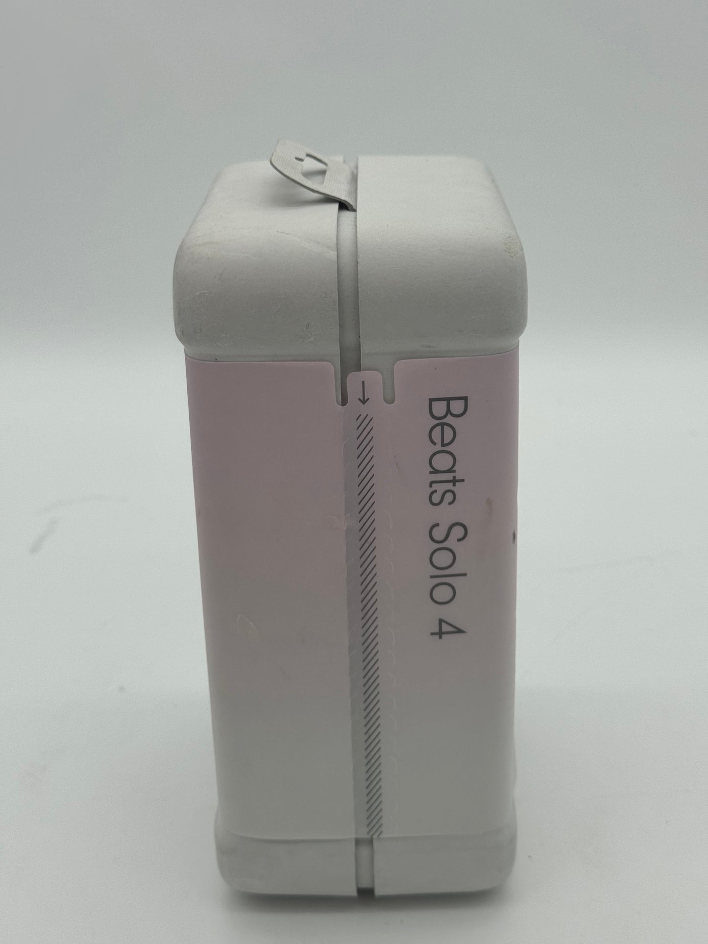 Beats Solo 4 Wireless Headphones - Pink