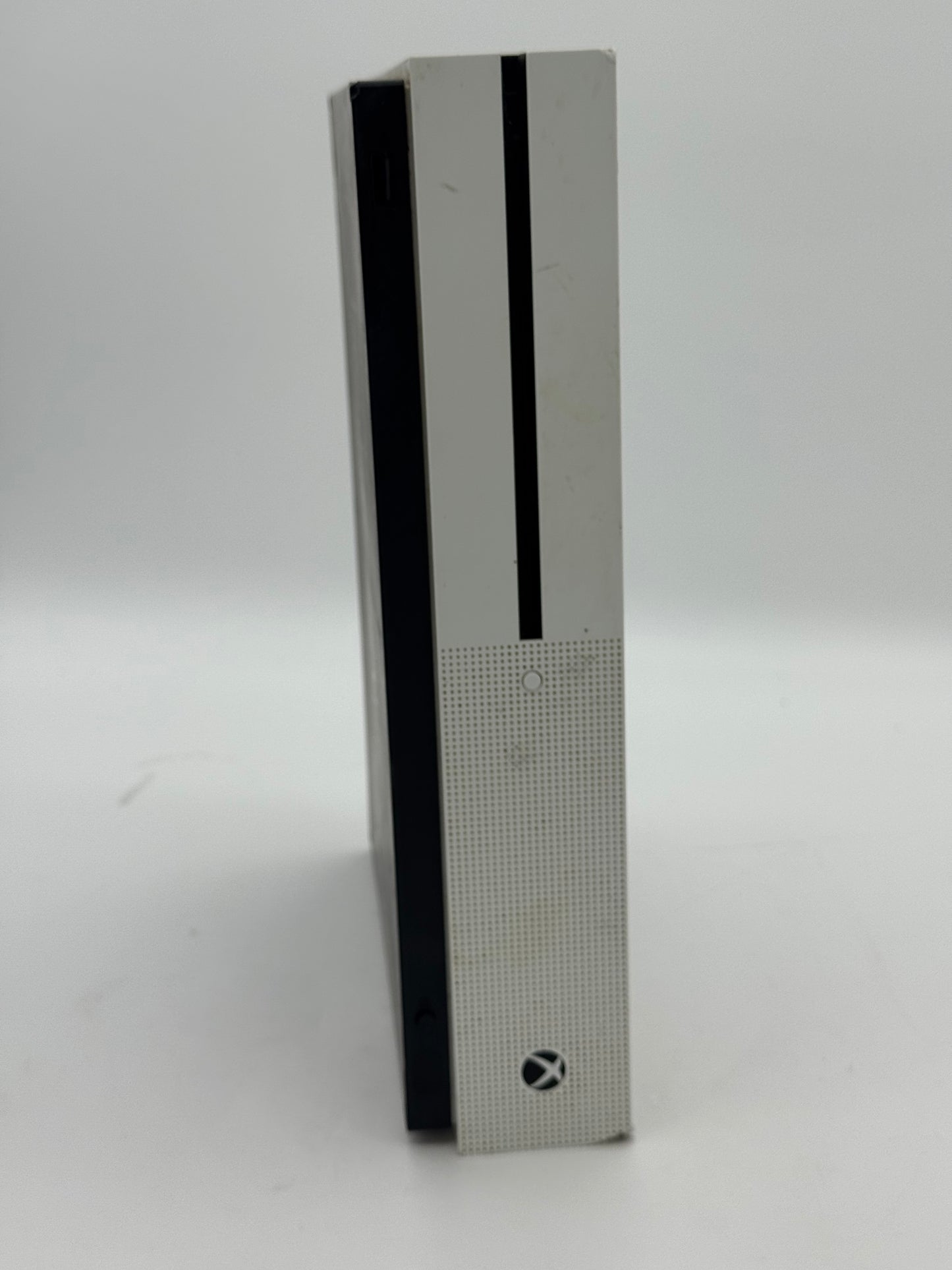 Microsoft Xbox One S 2016 Video Game System (Model: 1681) - White - For Parts Only