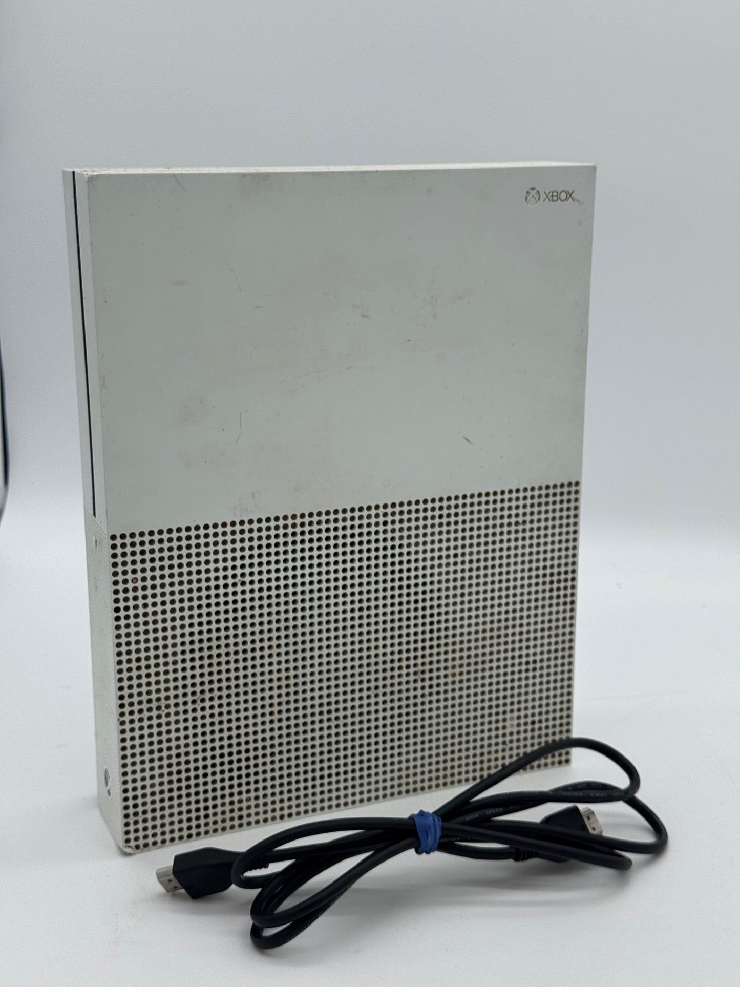 Microsoft Xbox One S 2016 Video Game System (Model: 1681) - White - For Parts Only