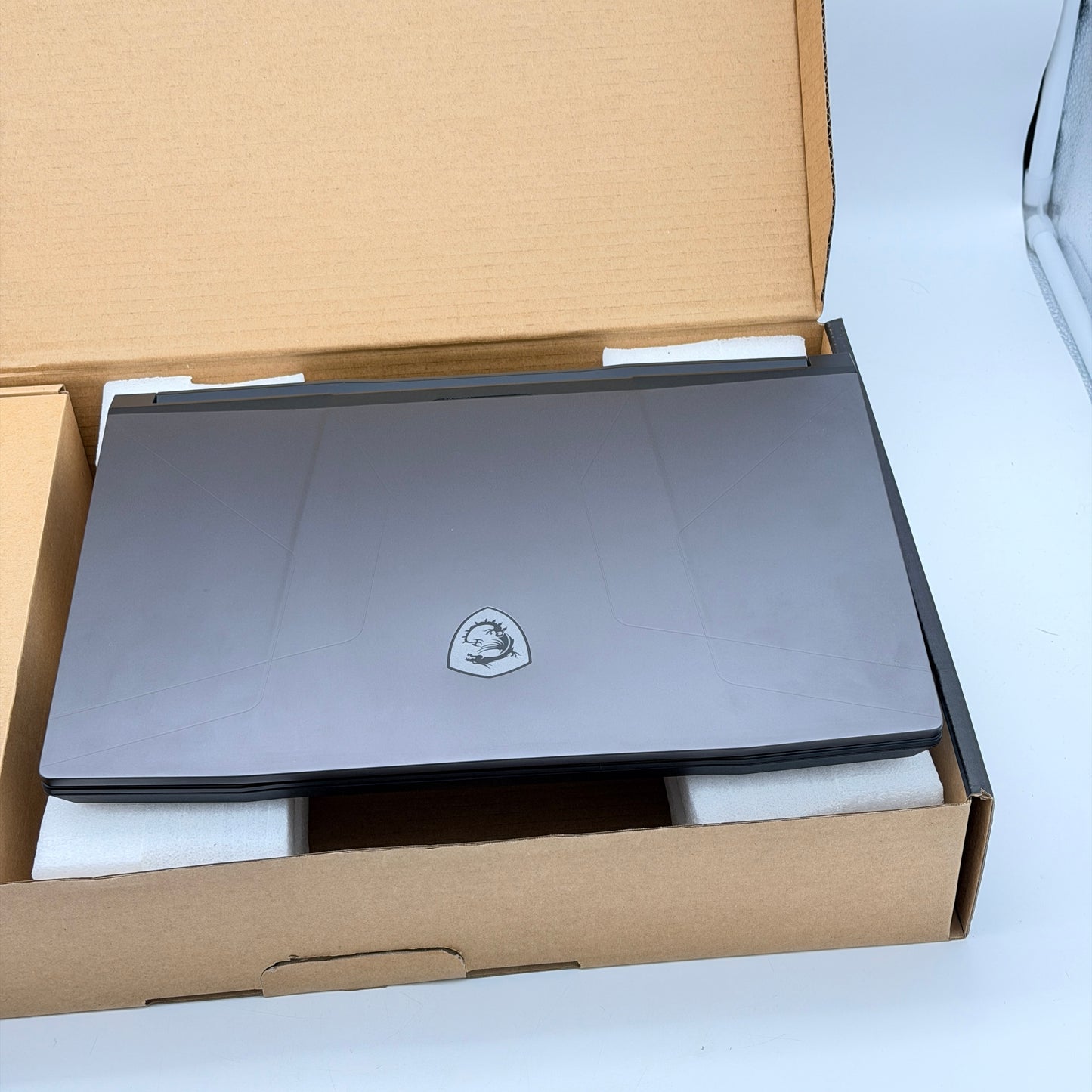 MSI Pulse GL66 15.6" 144Hz i7-12700H 16GB 512GB RTX 3070 Gaming Laptop OPEN BOX READ