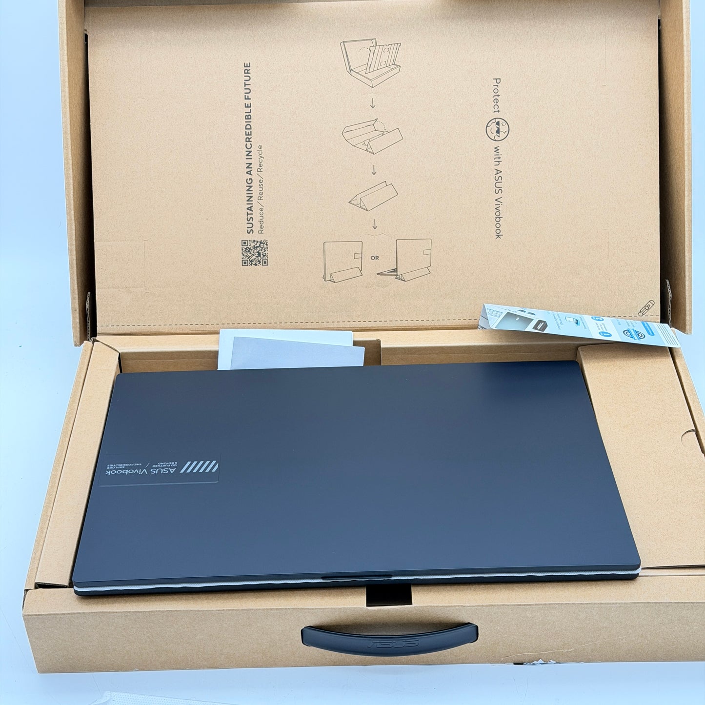 ASUS Vivobook Go 15 15.6" Laptop Ryzen 5 7520U 8GB RAM 512GB SSD Black NEW