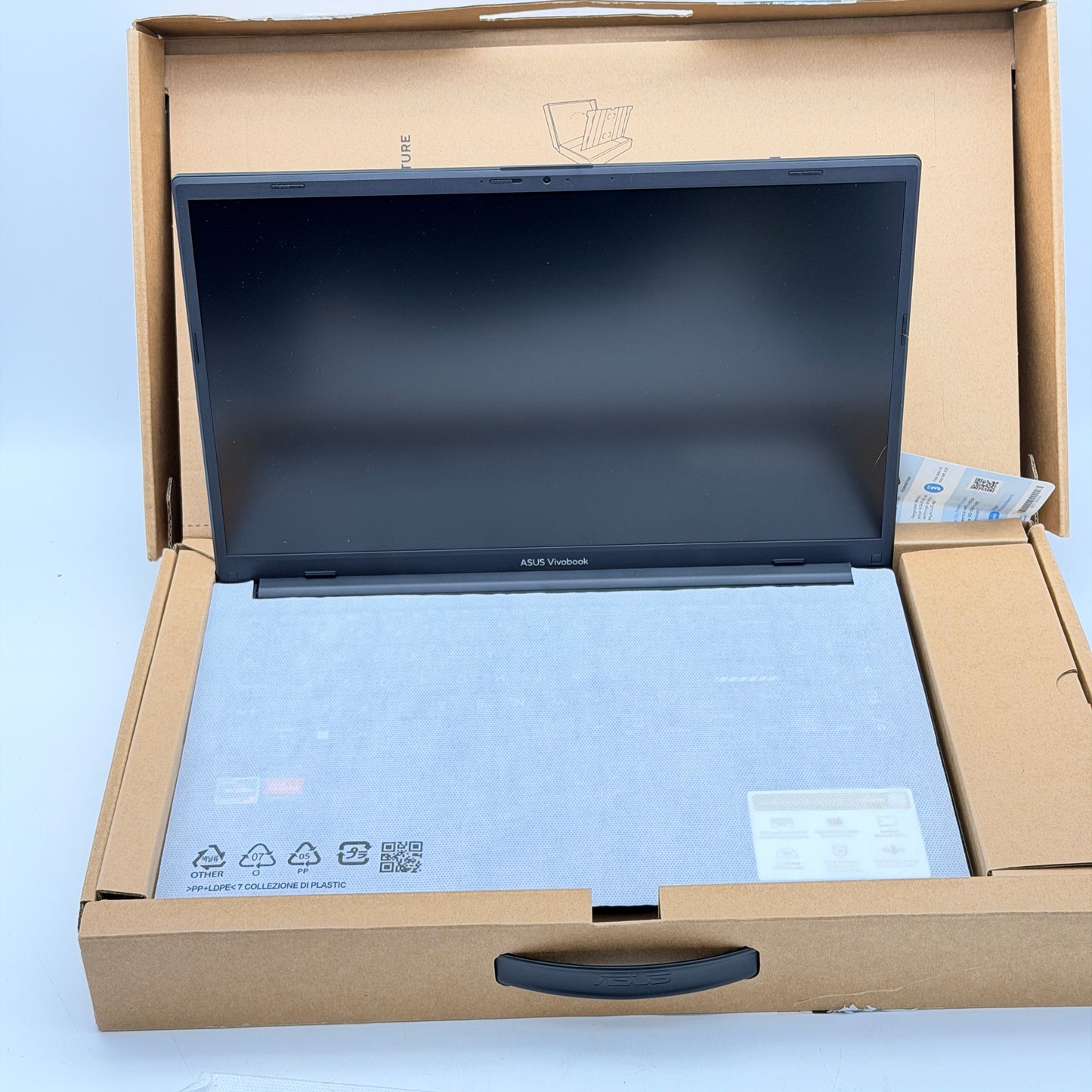 ASUS Vivobook Go 15 15.6" Laptop Ryzen 5 7520U 8GB RAM 512GB SSD Black NEW