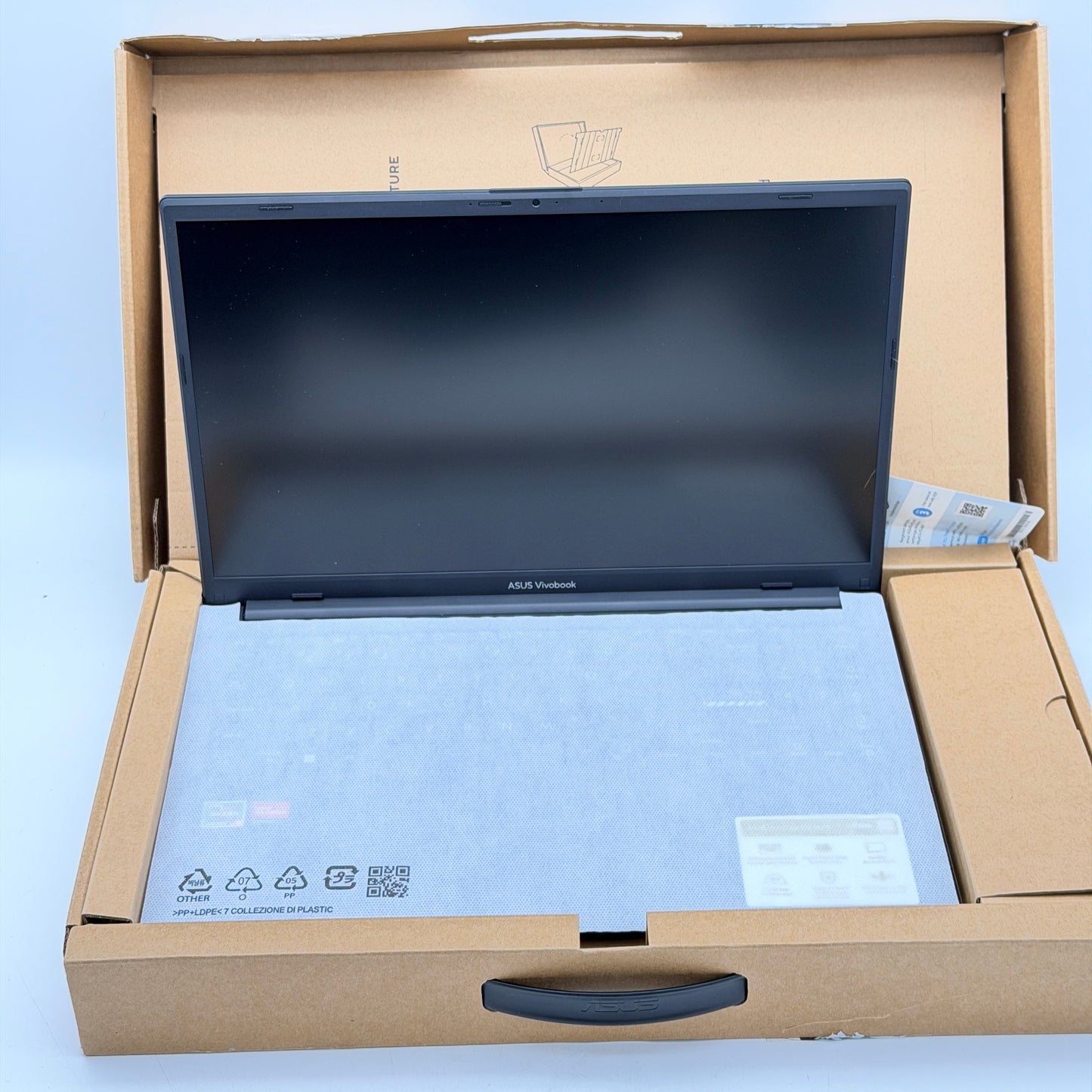 ASUS Vivobook Go 15 15.6" Laptop Ryzen 5 7520U 8GB RAM 512GB SSD Black NEW