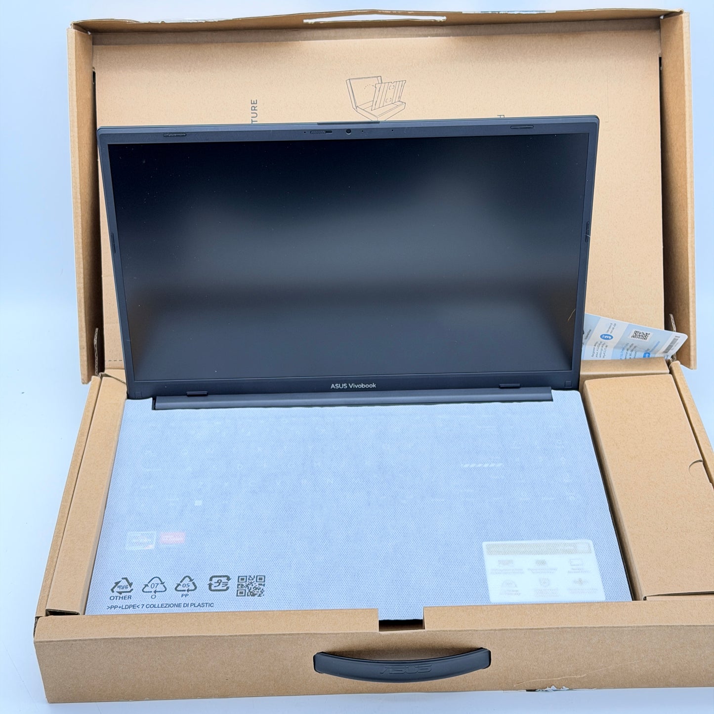 ASUS Vivobook Go 15 15.6" Laptop Ryzen 5 7520U 8GB RAM 512GB SSD Black NEW