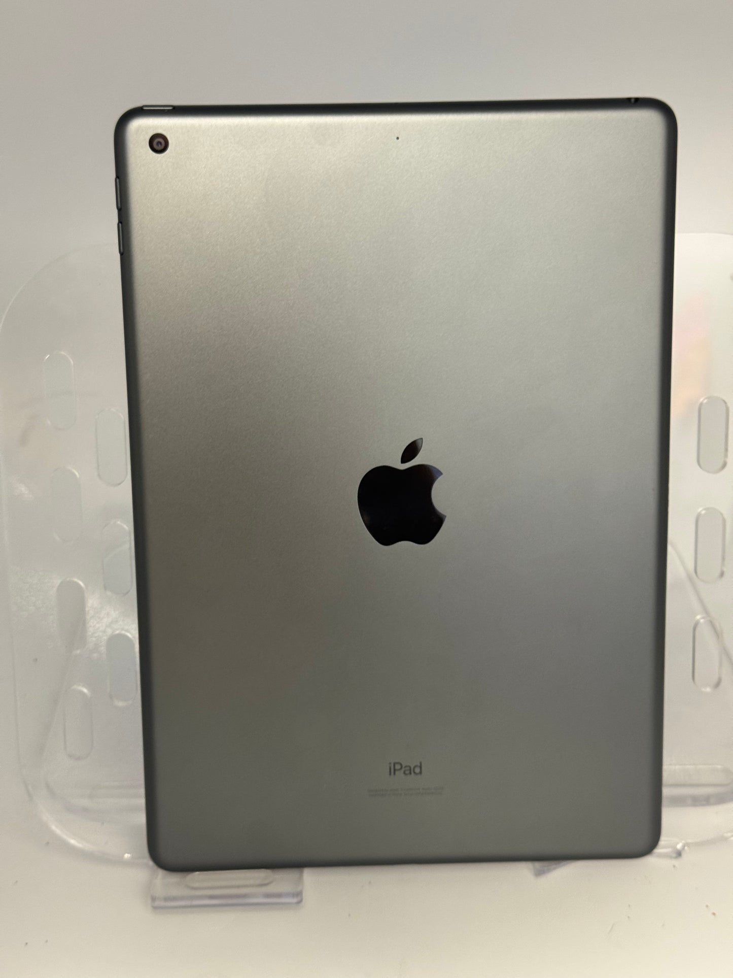 Apple iPad (8th Gen) A2270 32GB Space Gray Unlocked WiFi Tablet - Used