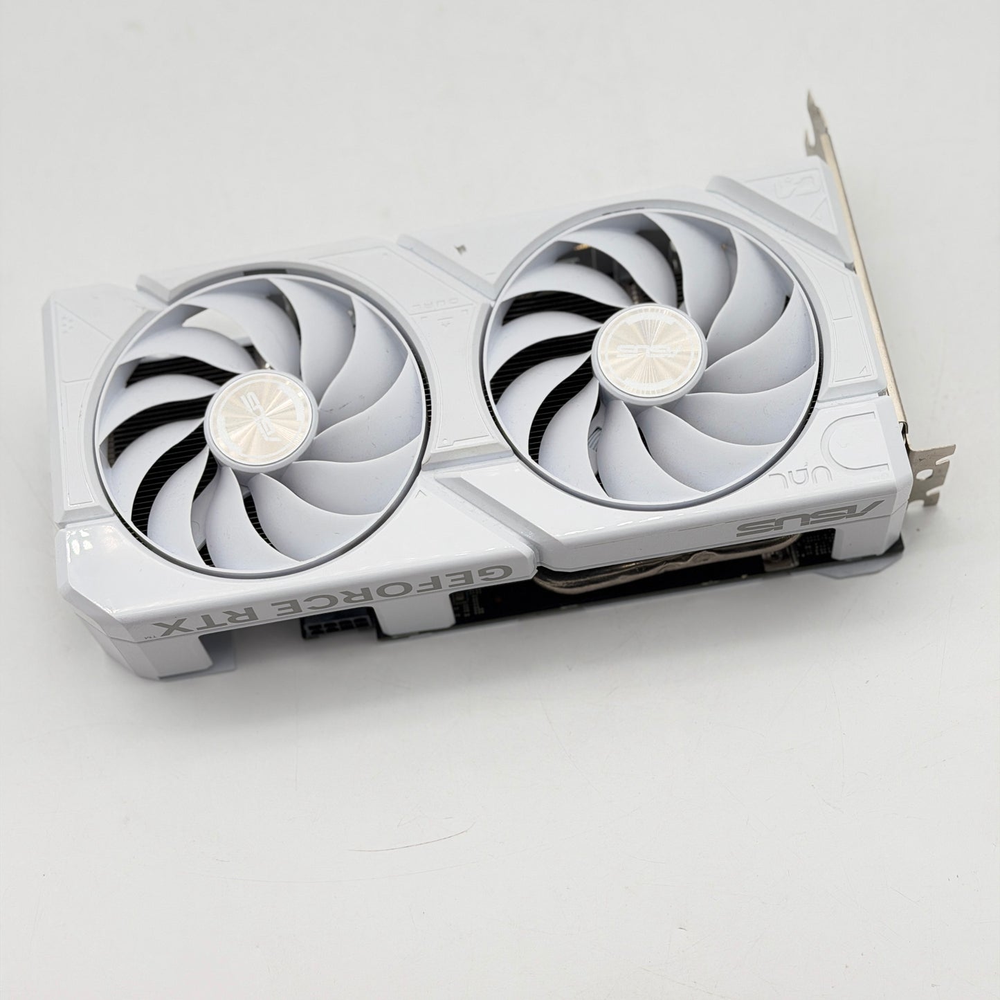ASUS Dual GeForce RTX 4060 EVO White OC 8GB GPU DUAL-RTX4060-O8G - TESTED Bent Fins