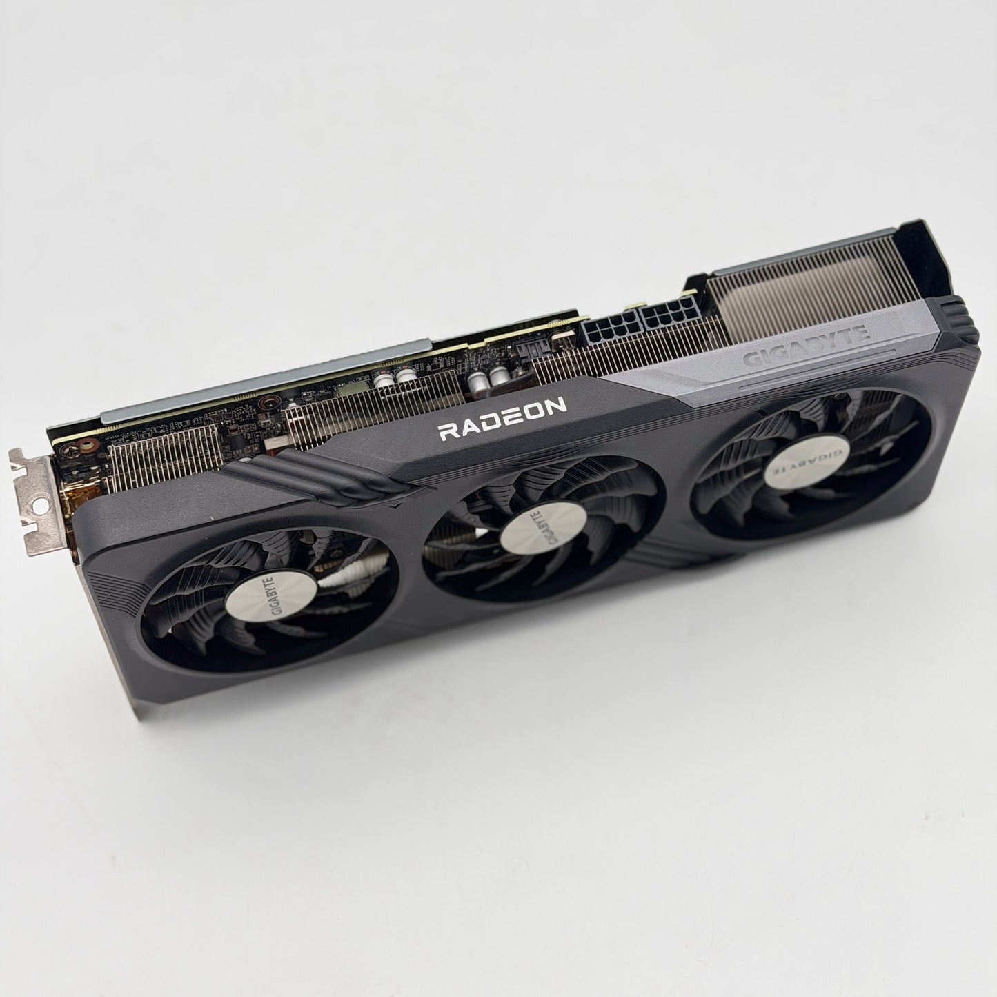 Gigabyte Radeon RX 7600 XT Gaming OC 16GB GDDR6 Graphics Card GPU TESTED Small Ding