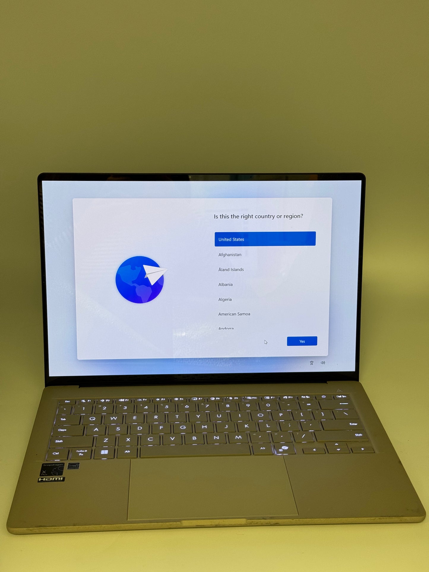 ASUS - Zenbook A14 14" OLED Laptop - Qualcomm Snapdragon X Plus 16GB Ram 512GB SSD