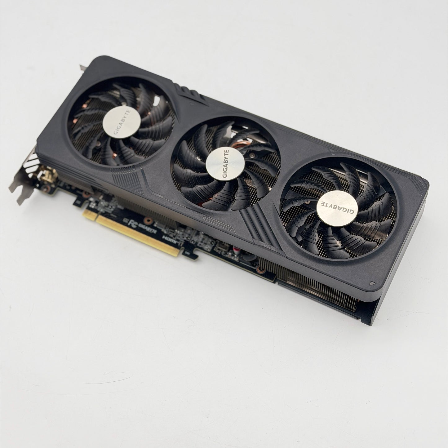 Gigabyte Radeon RX 7600 XT Gaming OC 16GB GDDR6 Graphics Card GPU TESTED Small Ding