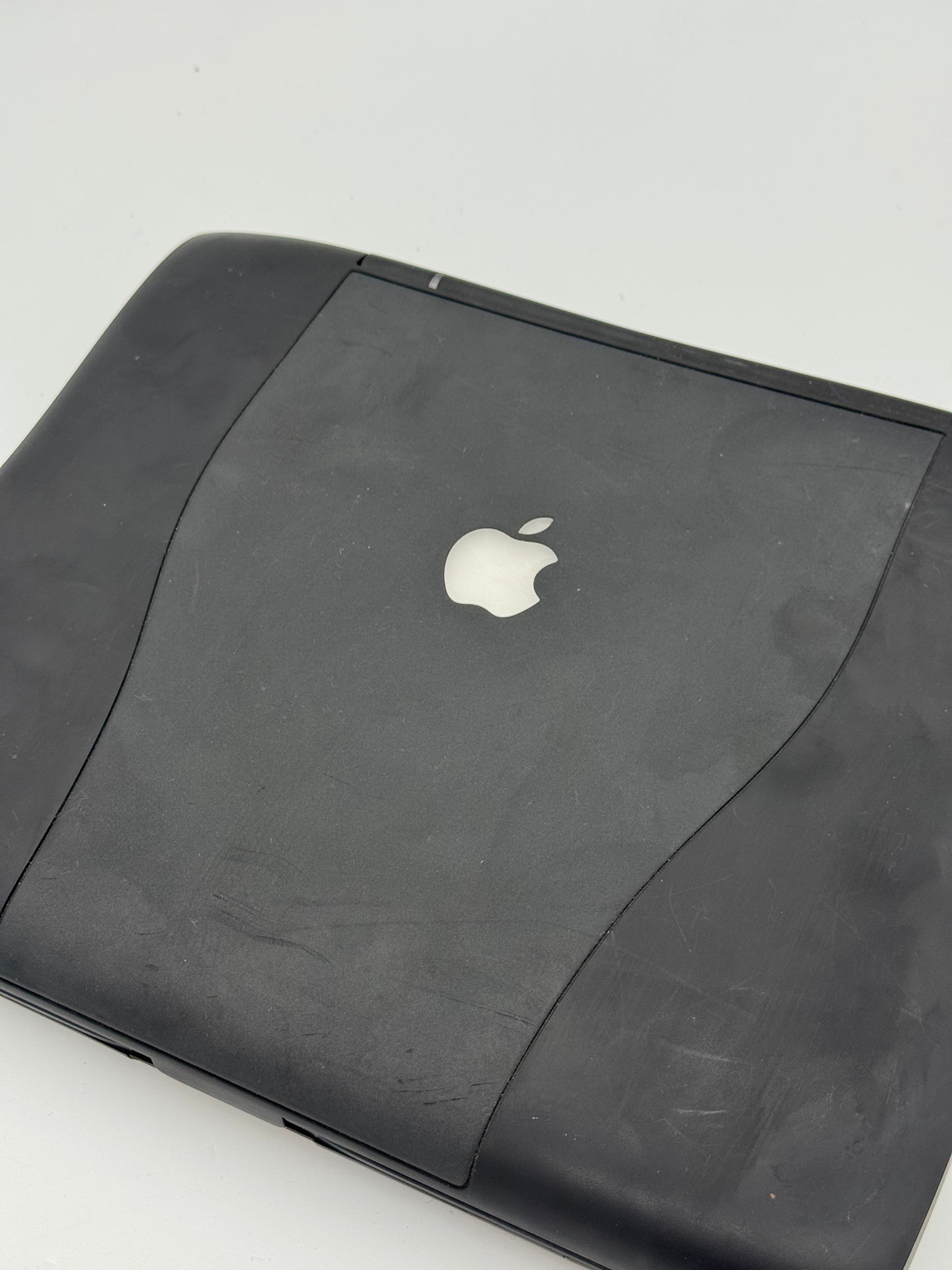 Macintosh Powerbook G3 64GB Intel Itanium 14-inch Laptop - AS IS (Broken, Black)